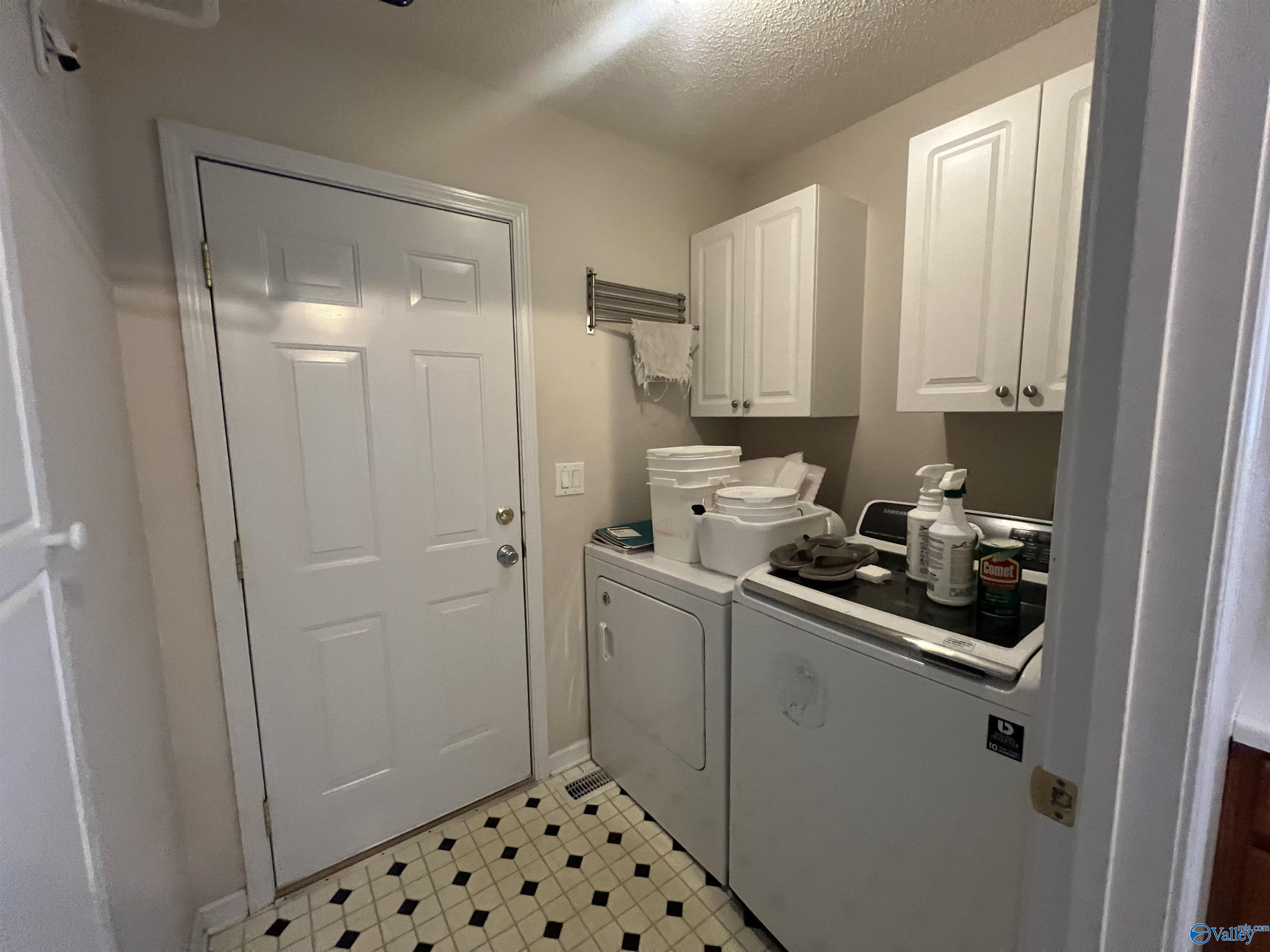 731 Williamsburg Road