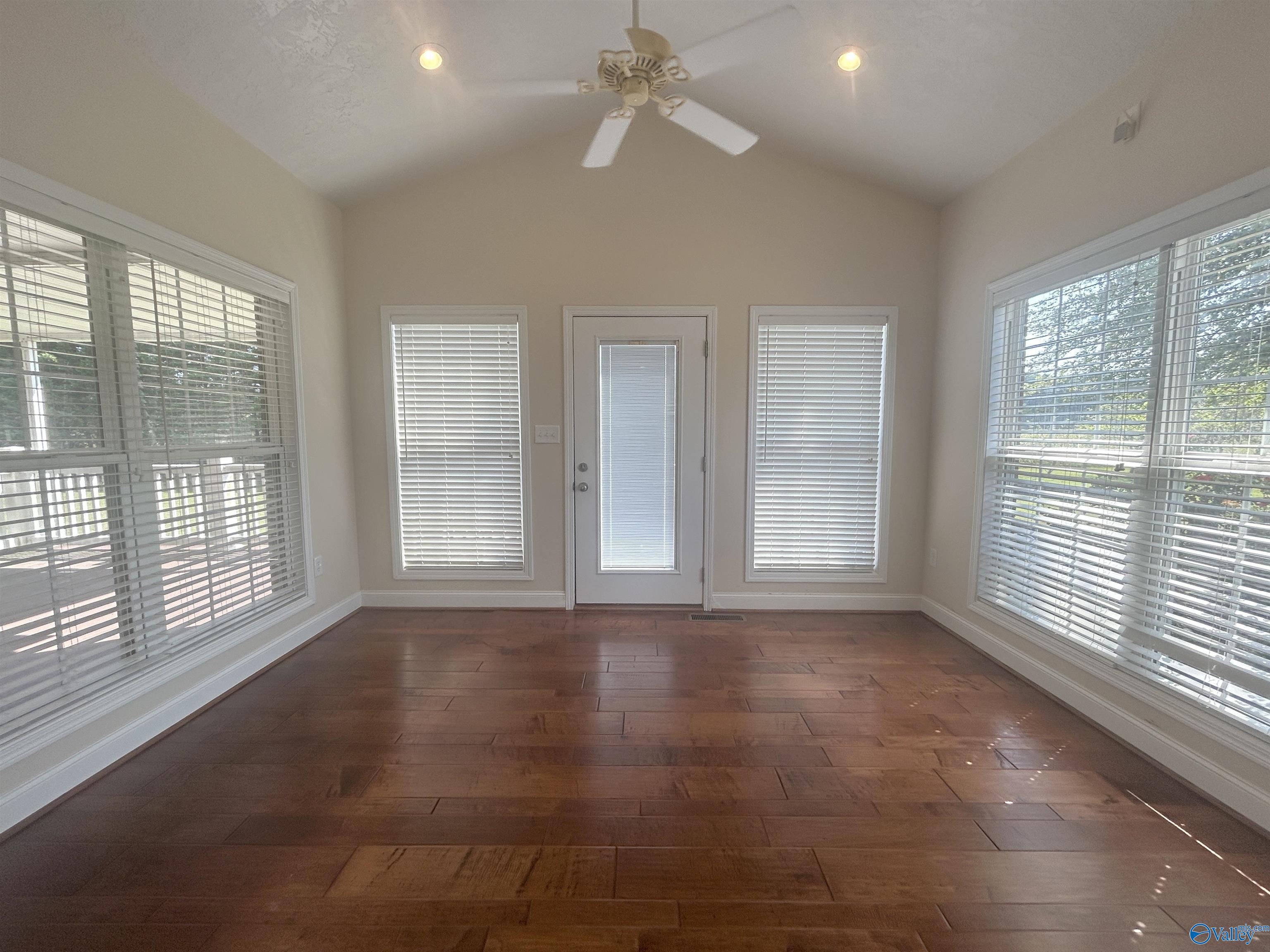 71 Coats Bend Circle