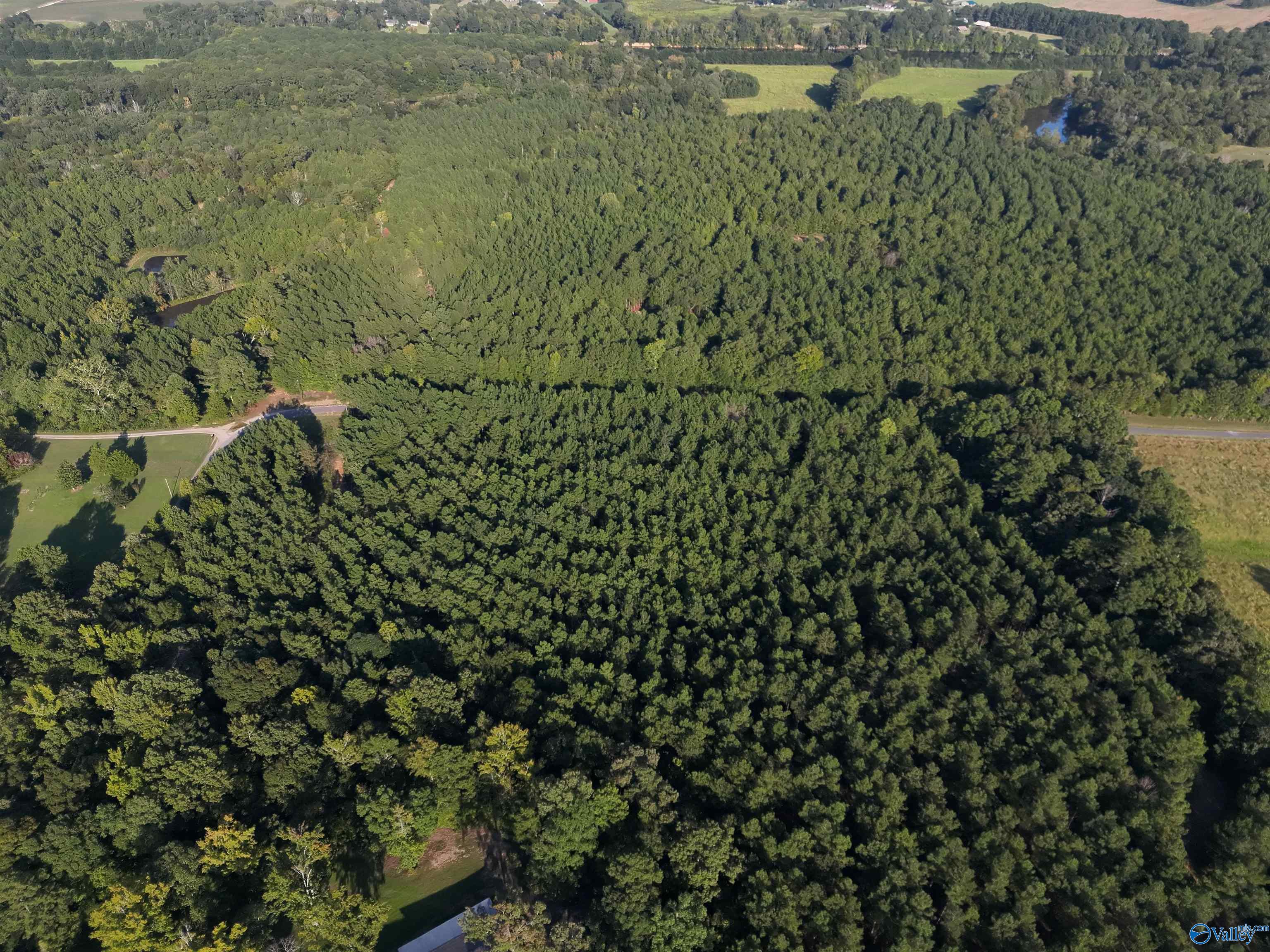7 AC Rolling Hills Road