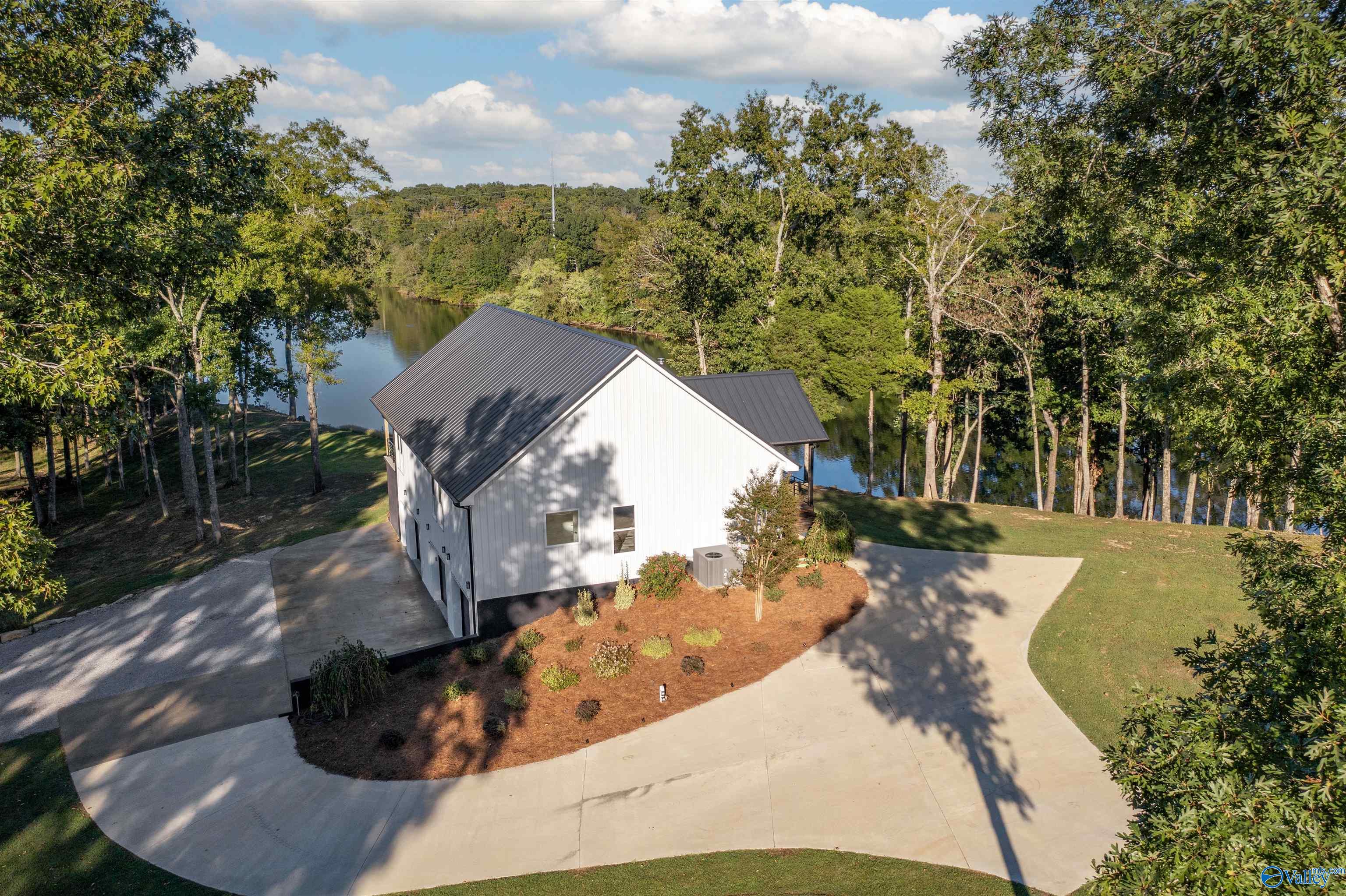 1218 Fitts Ferry Road
