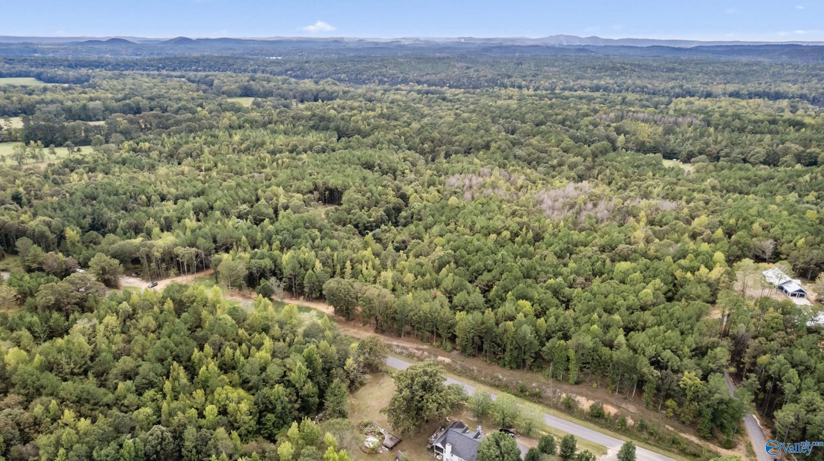 1696 Woods Bend Road