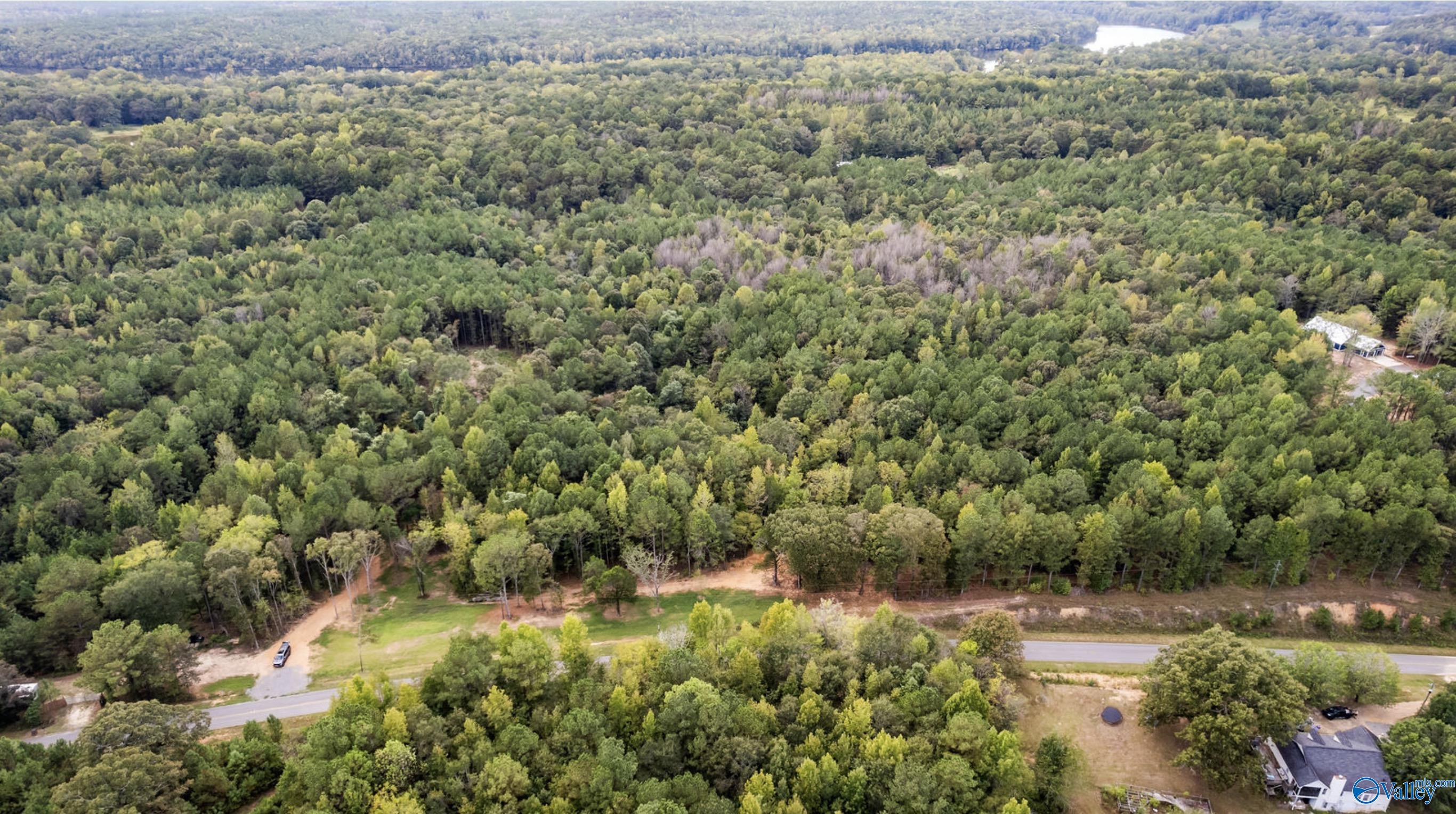 1696 Woods Bend Road