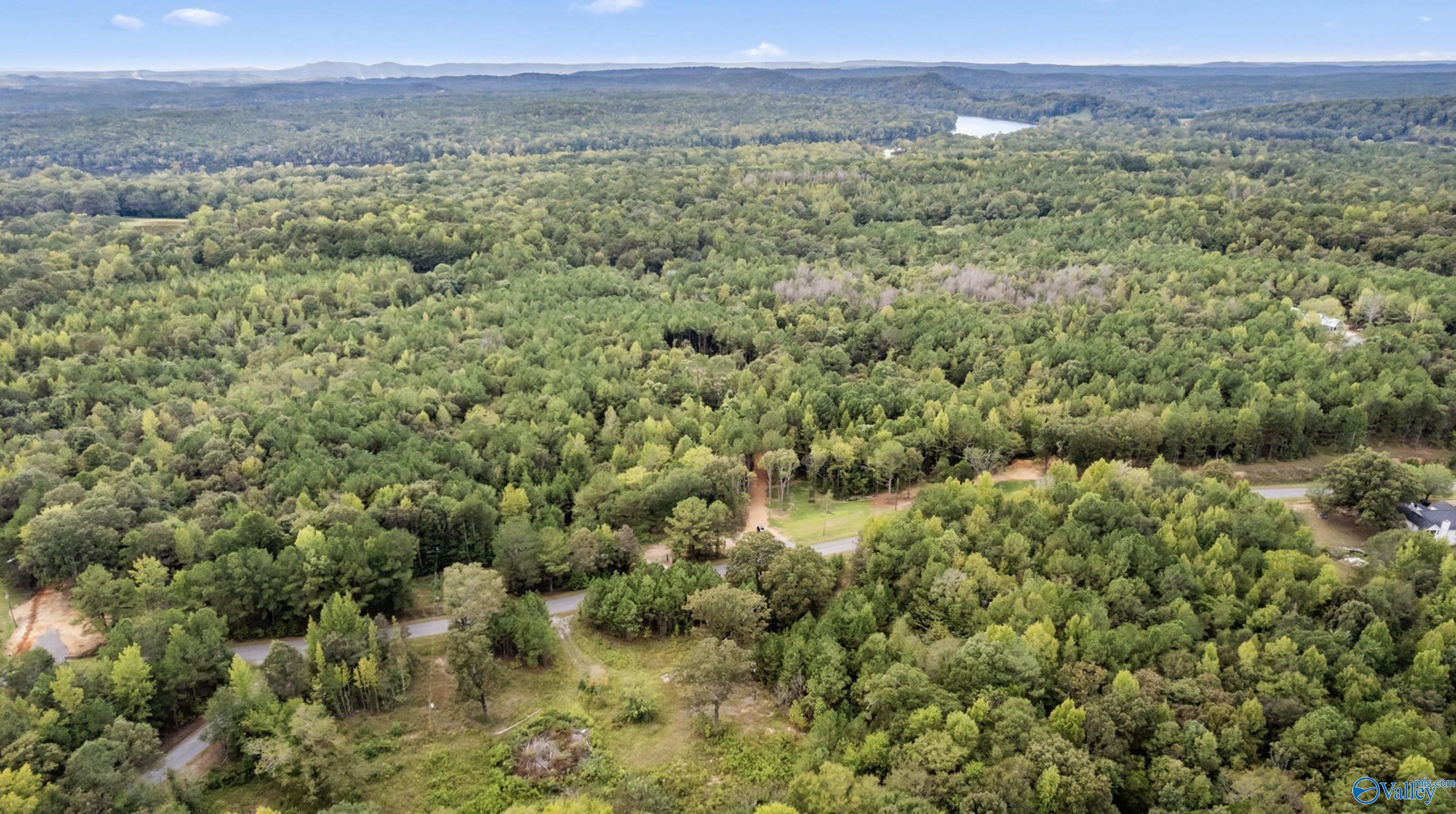1696 Woods Bend Road