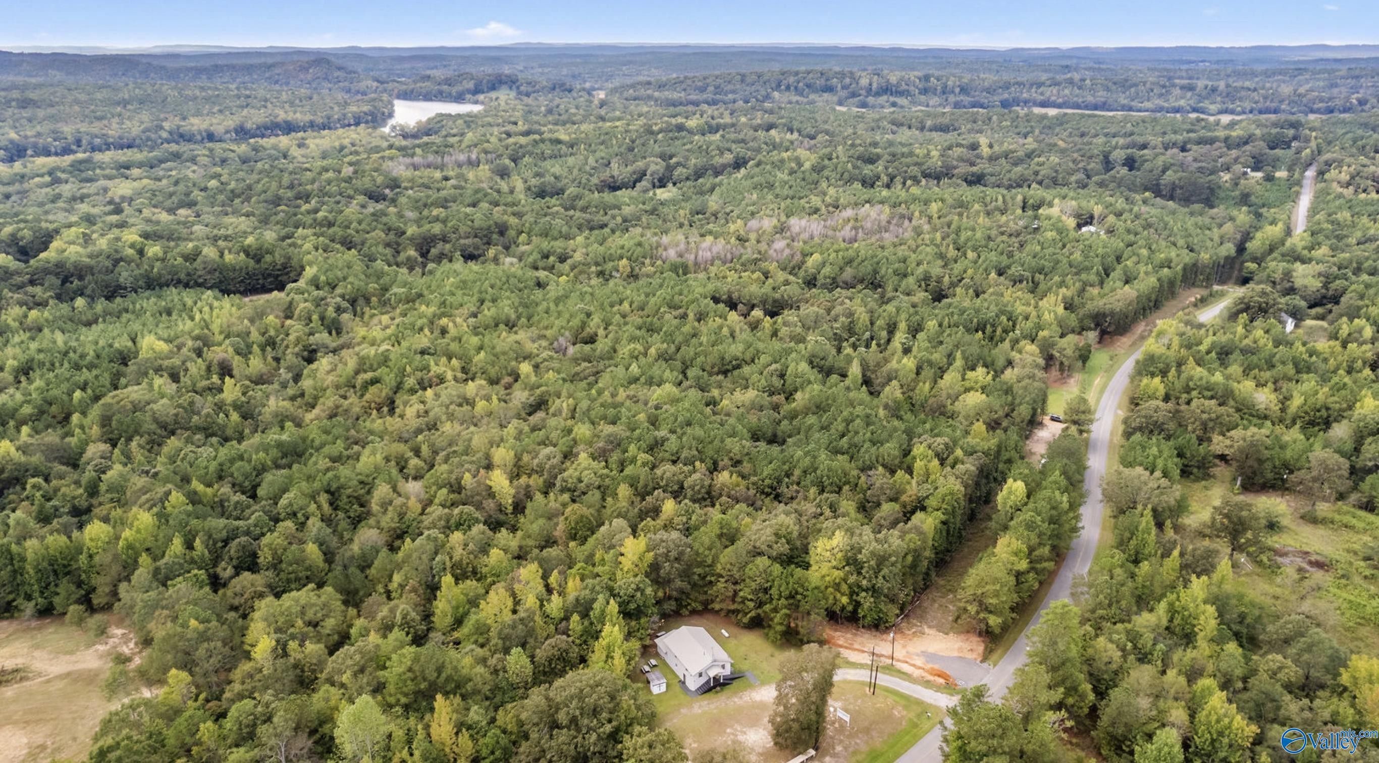 1696 Woods Bend Road
