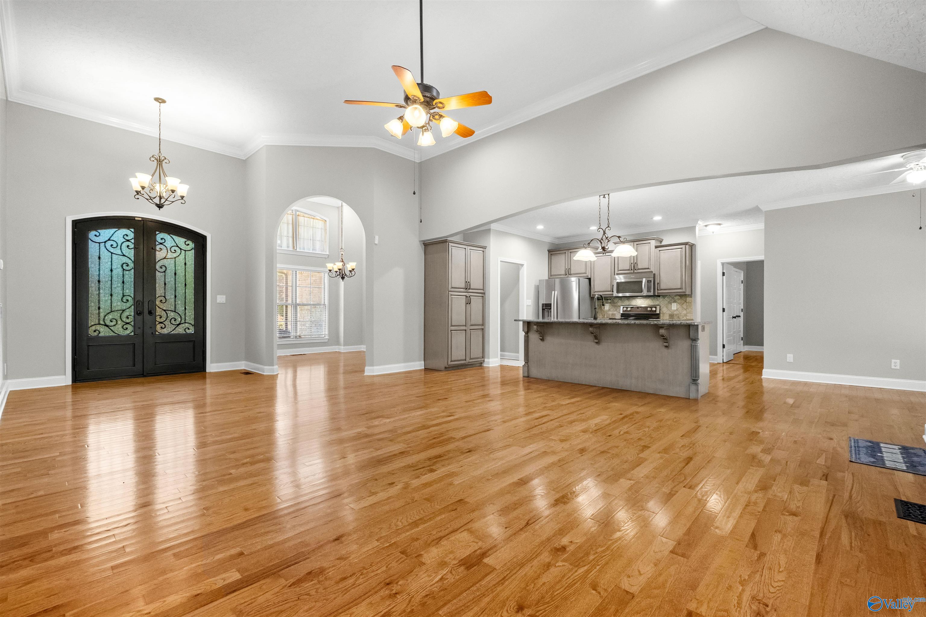 203 Laurel Wood