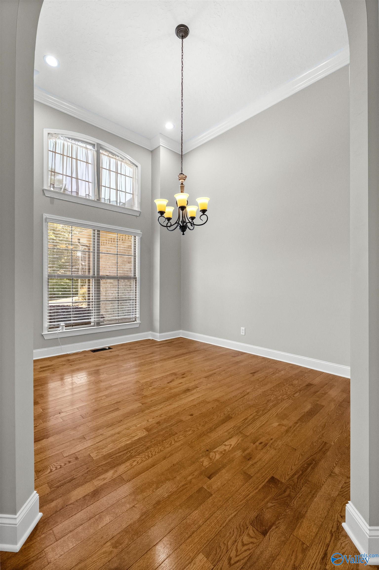 203 Laurel Wood