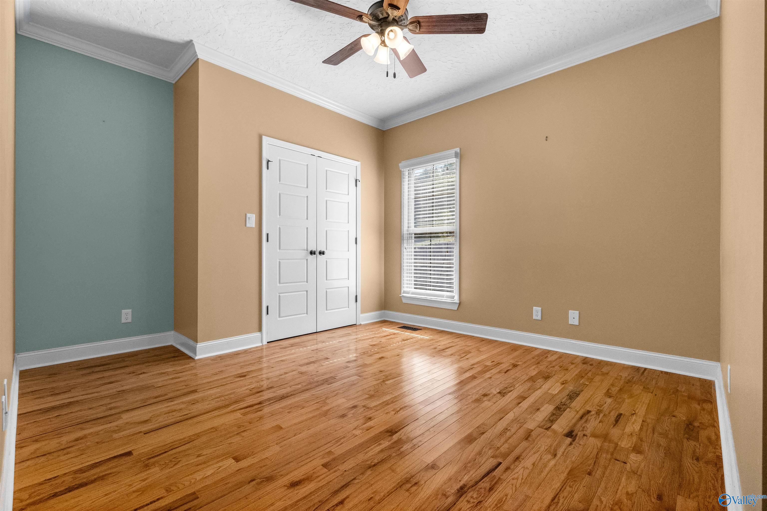 203 Laurel Wood
