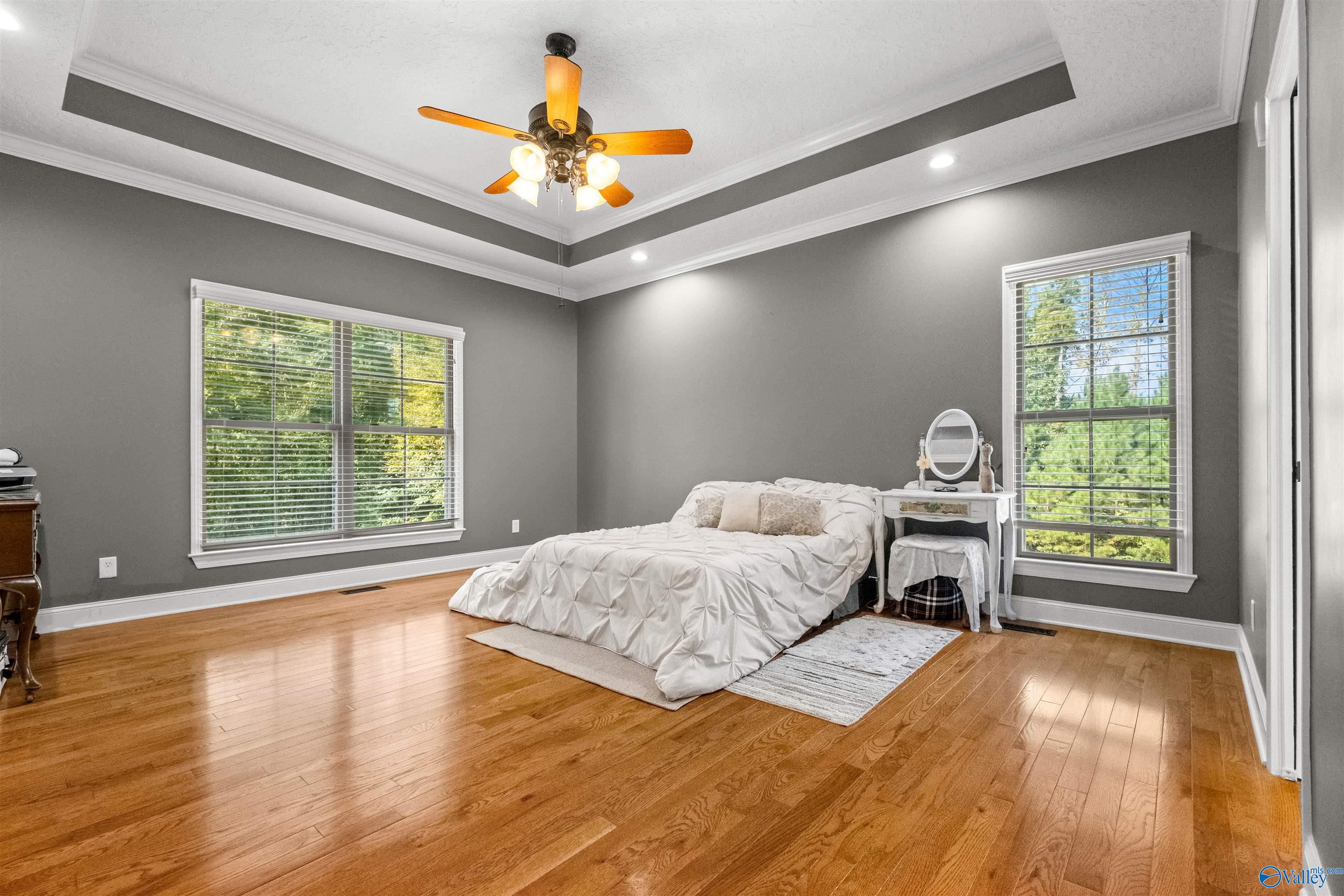 203 Laurel Wood