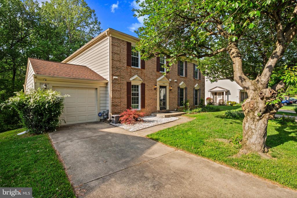 11455 Oak Leaf Dr