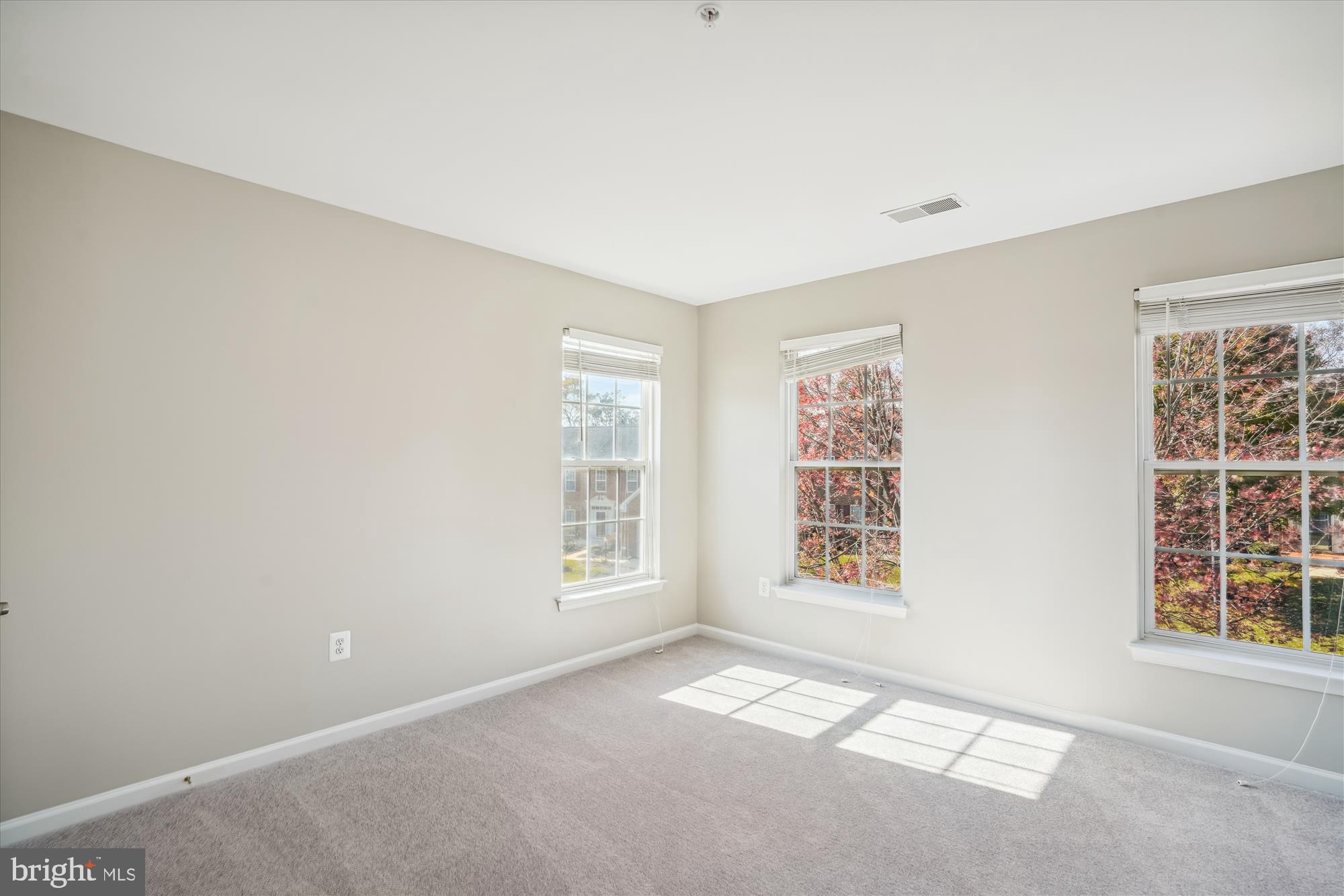 12809 Eagle Creek Dr