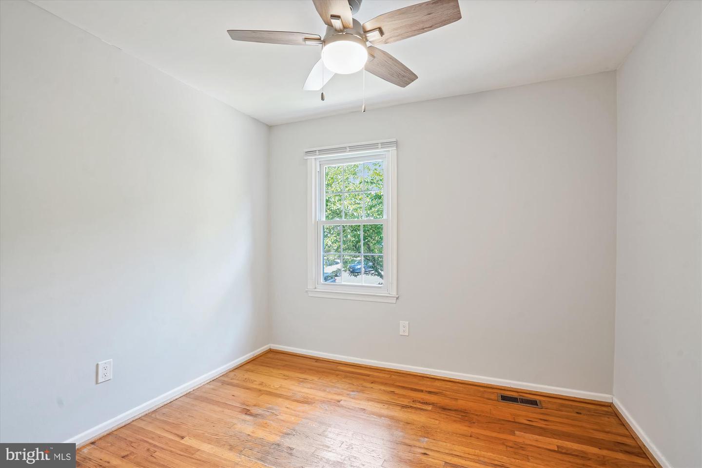 8322 Cushing Ct