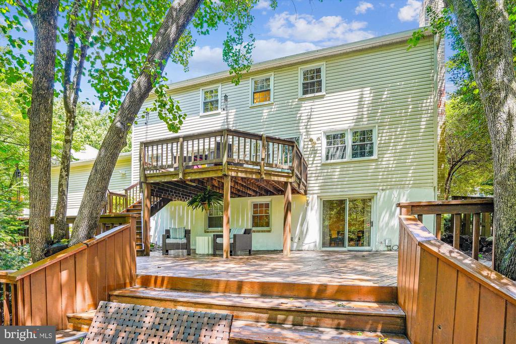 8322 Cushing Ct