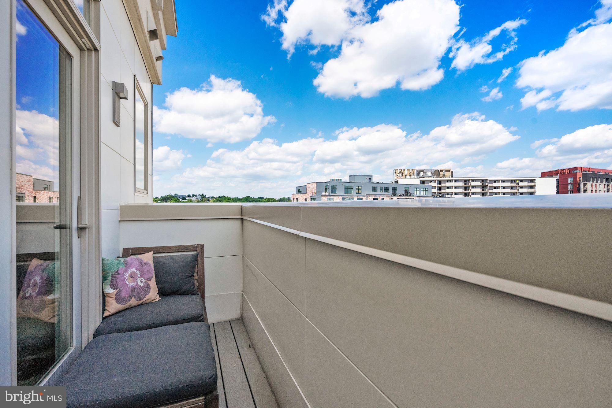 1350 Maryland Ave NE #501