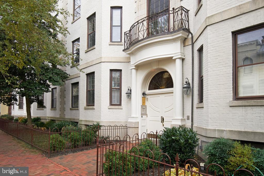 3020 Dent Pl NW #32w