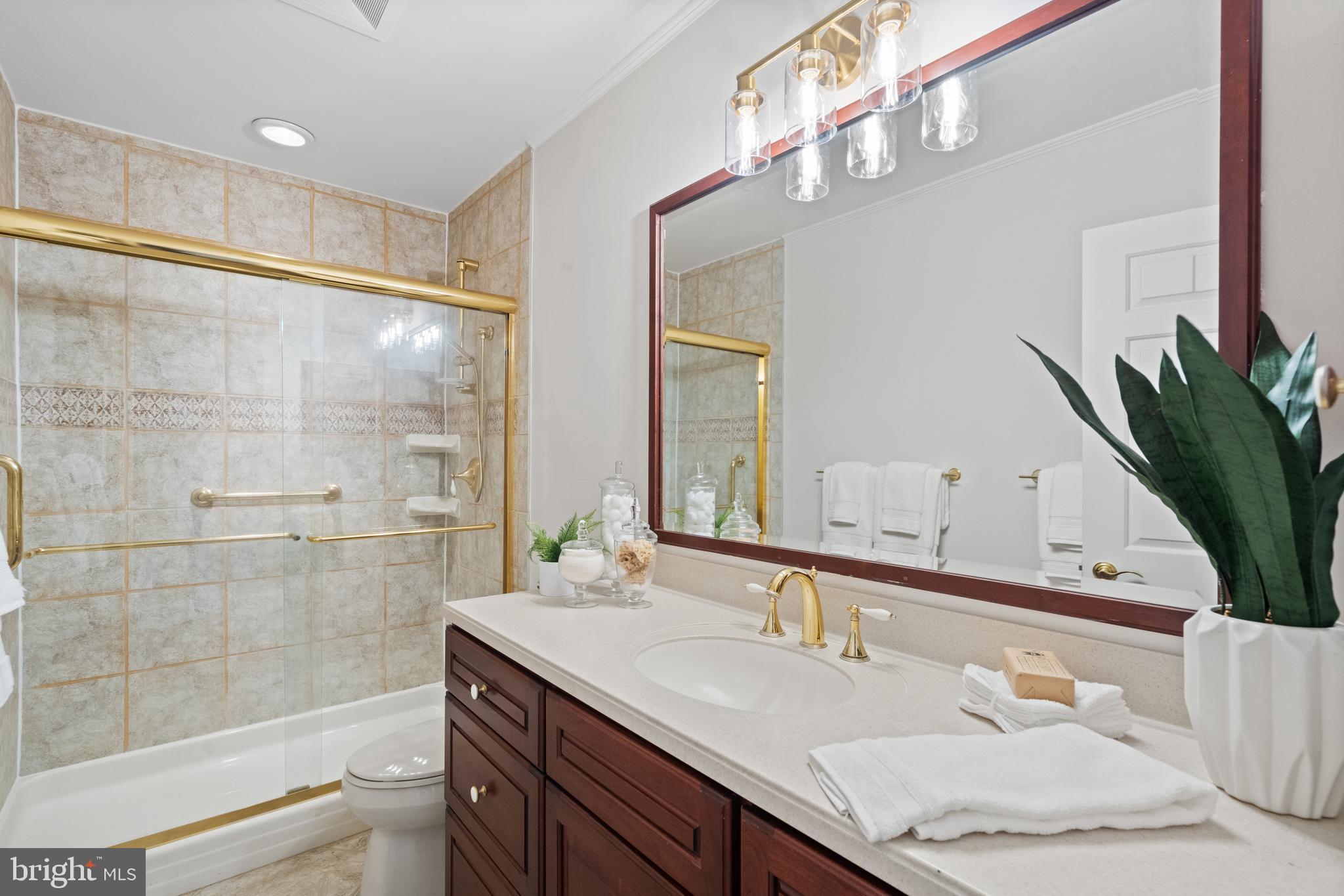 1618 Belmont St NW #A