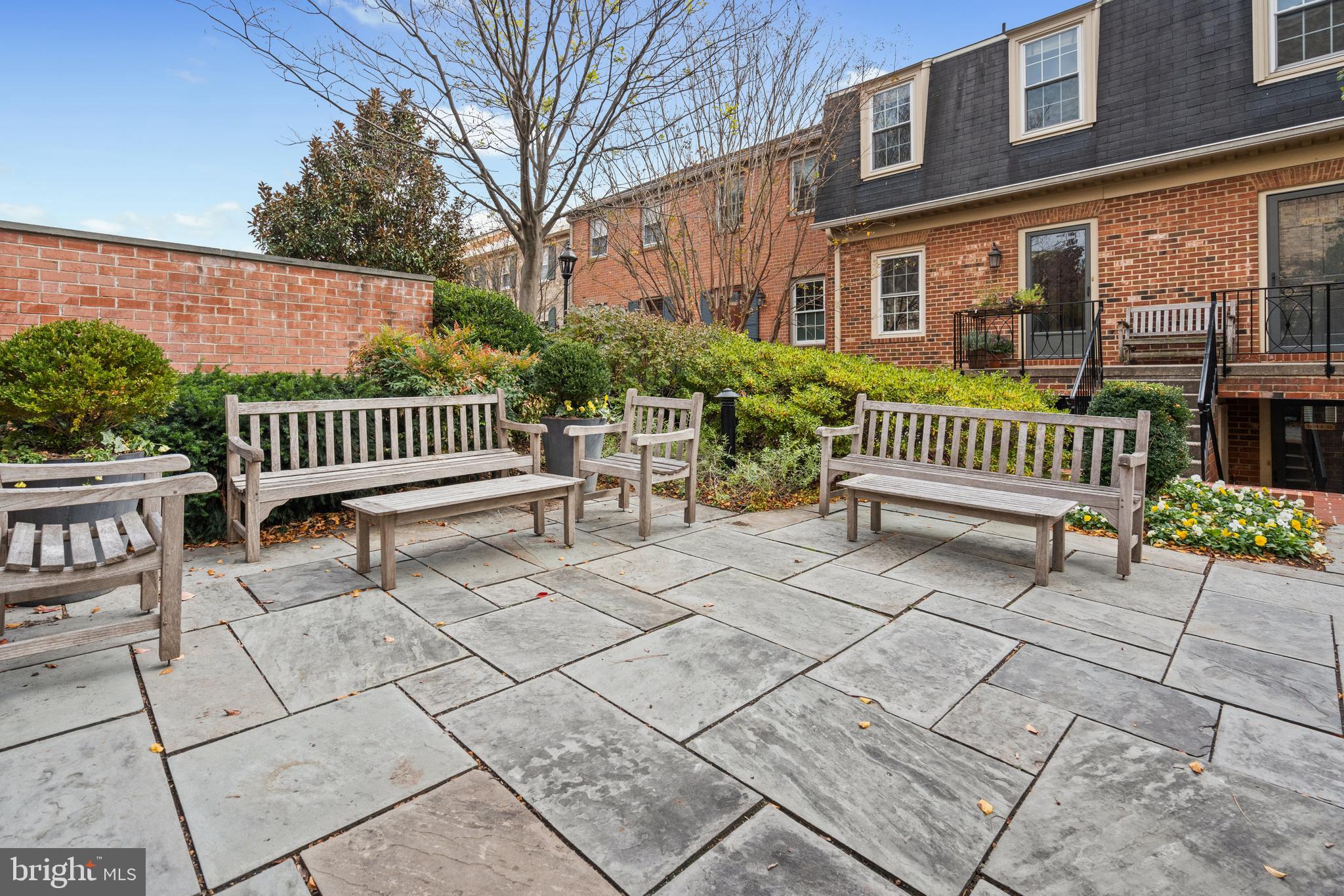 1618 Belmont St NW #A