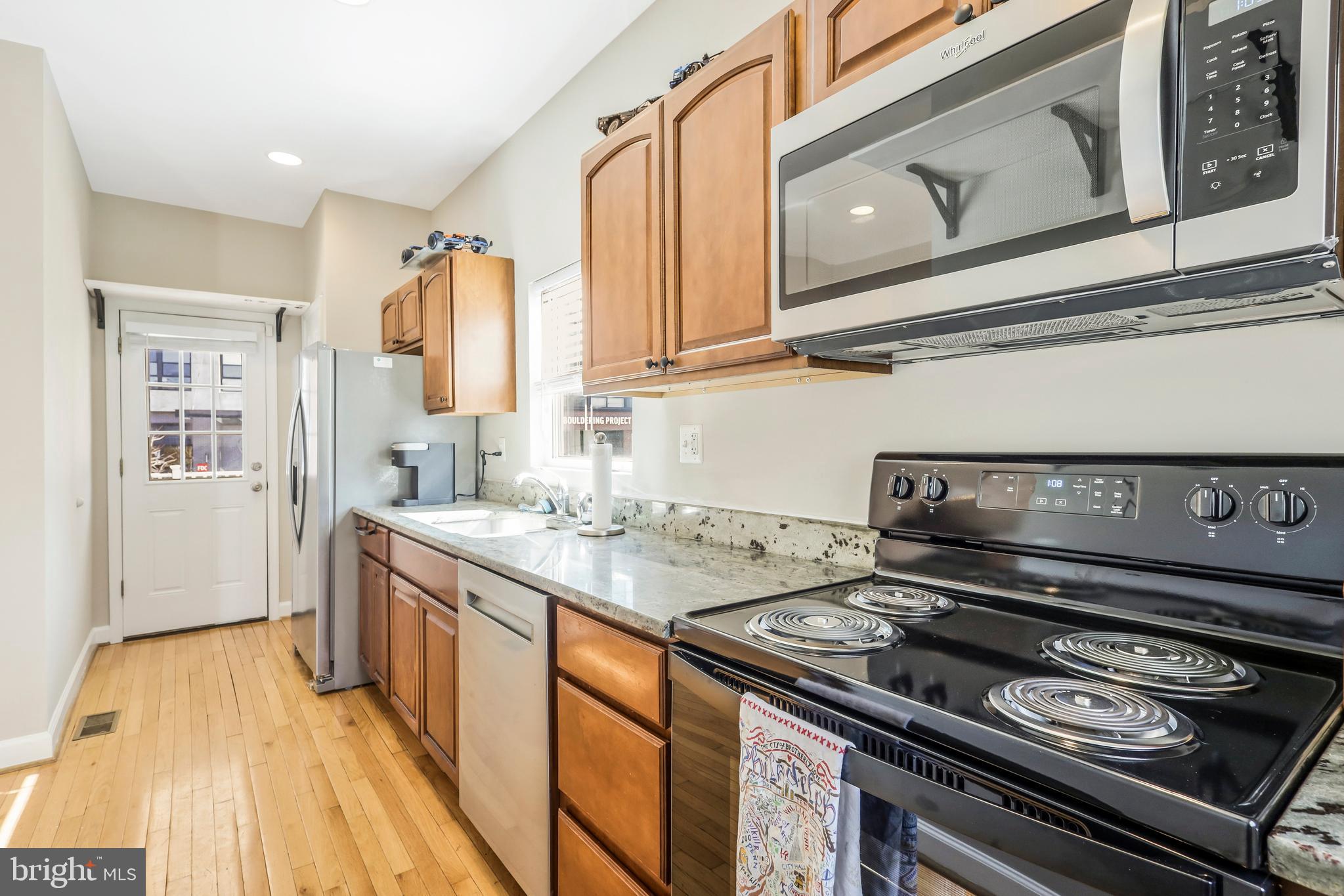 1628 Eckington Pl NE