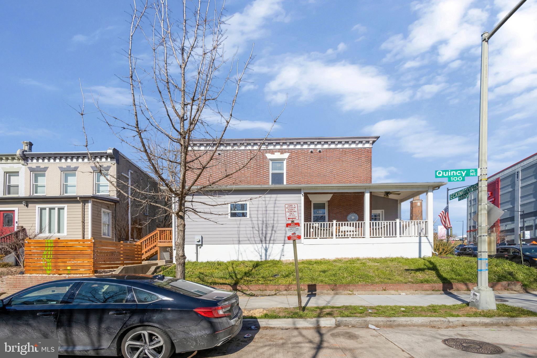 1628 Eckington Pl NE