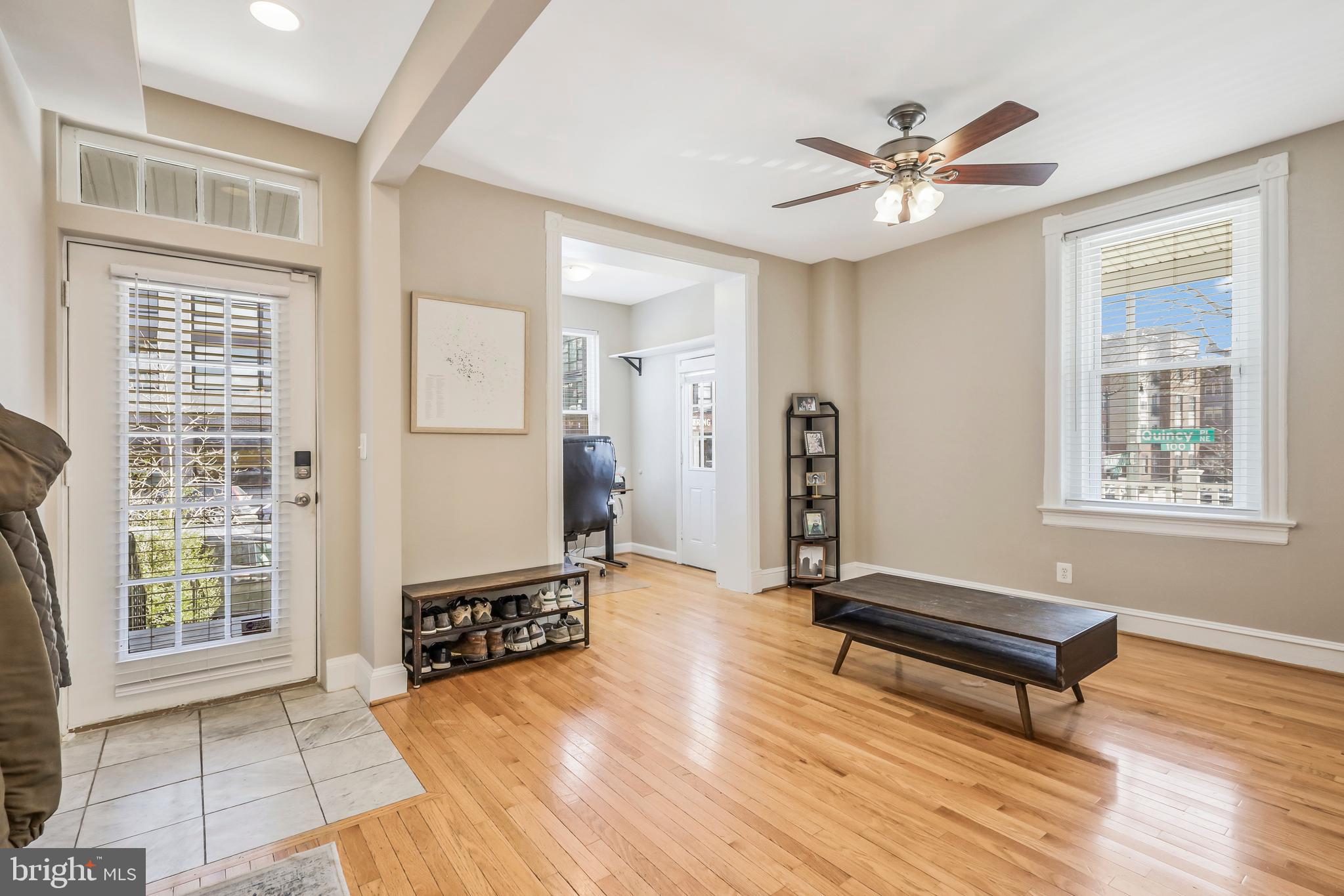 1628 Eckington Pl NE