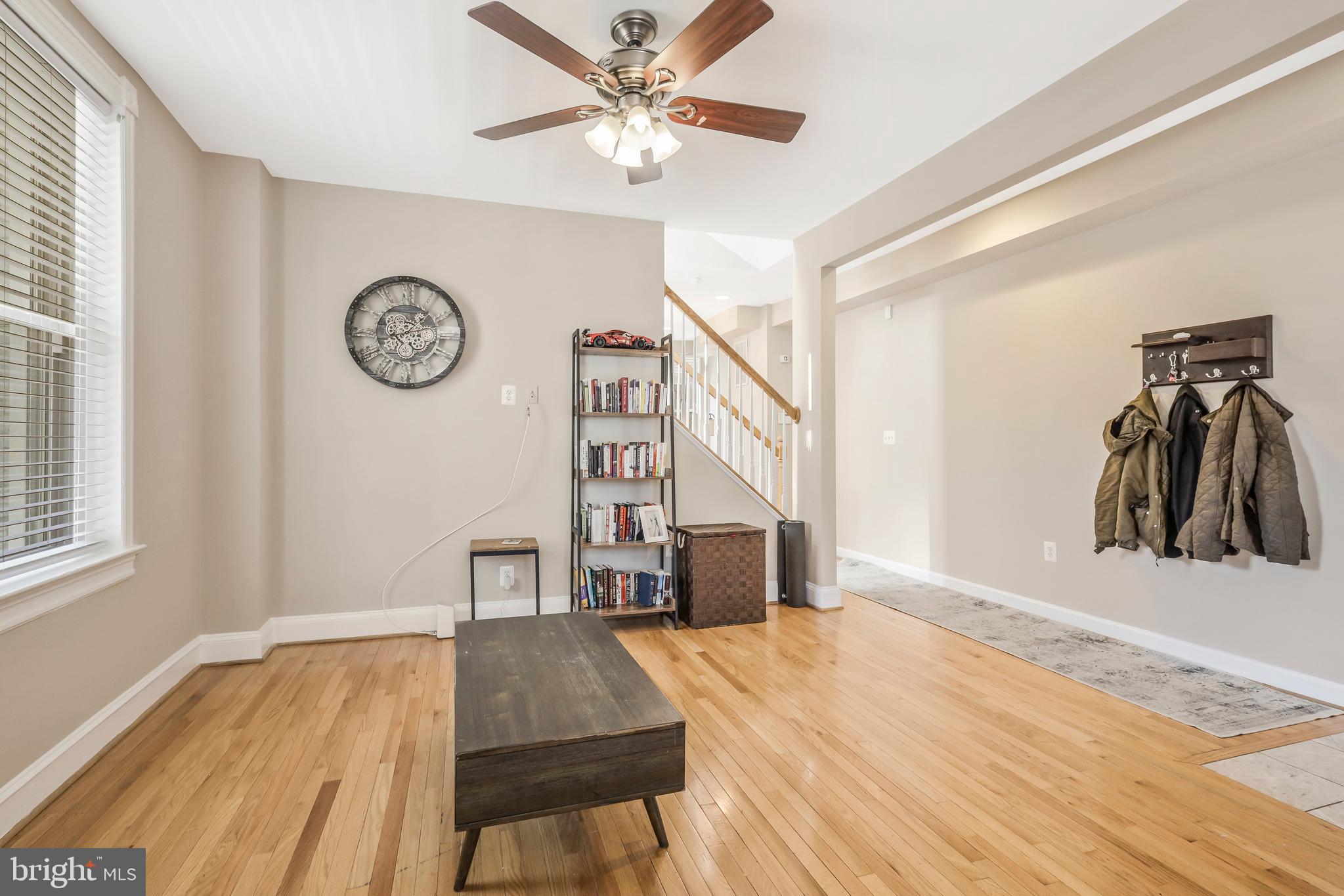 1628 Eckington Pl NE