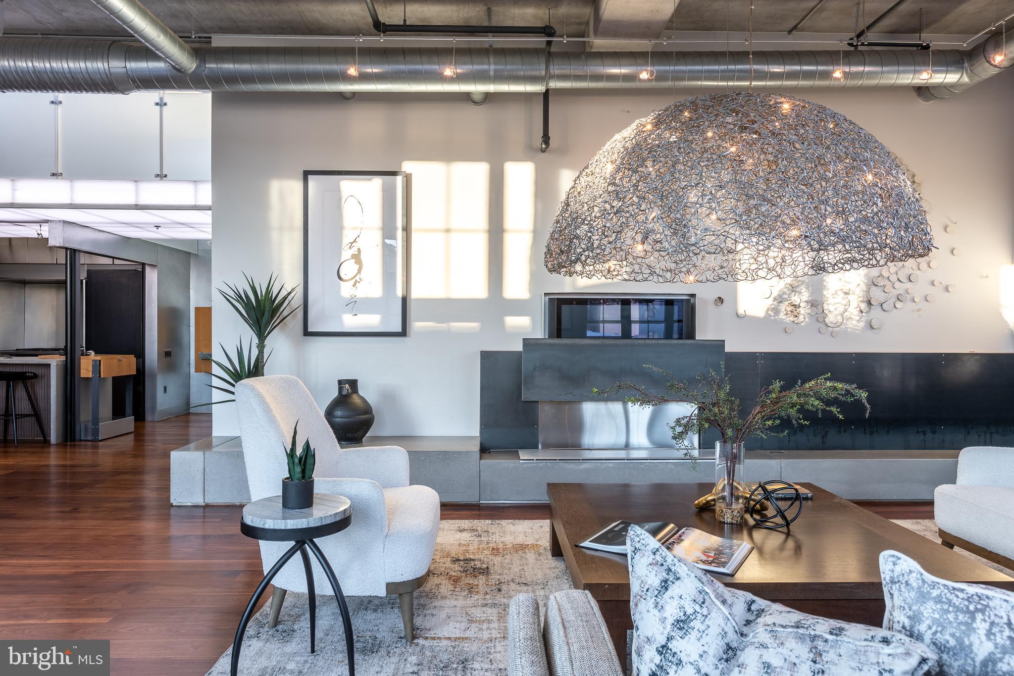 2328 Champlain St NW #416