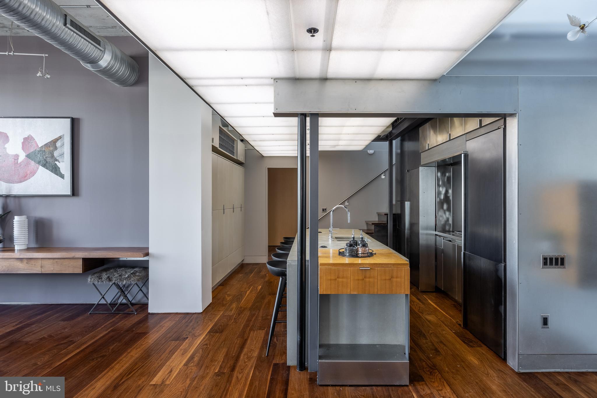 2328 Champlain St NW #416