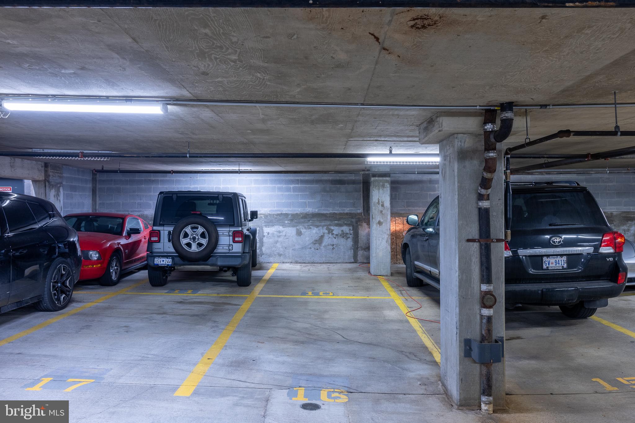 2328 Champlain St NW #416