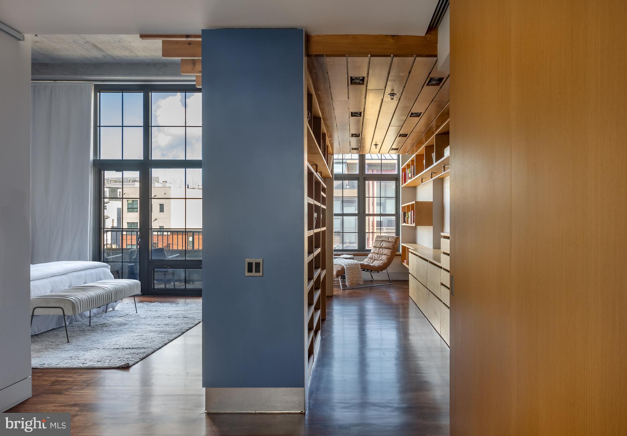 2328 Champlain St NW #416