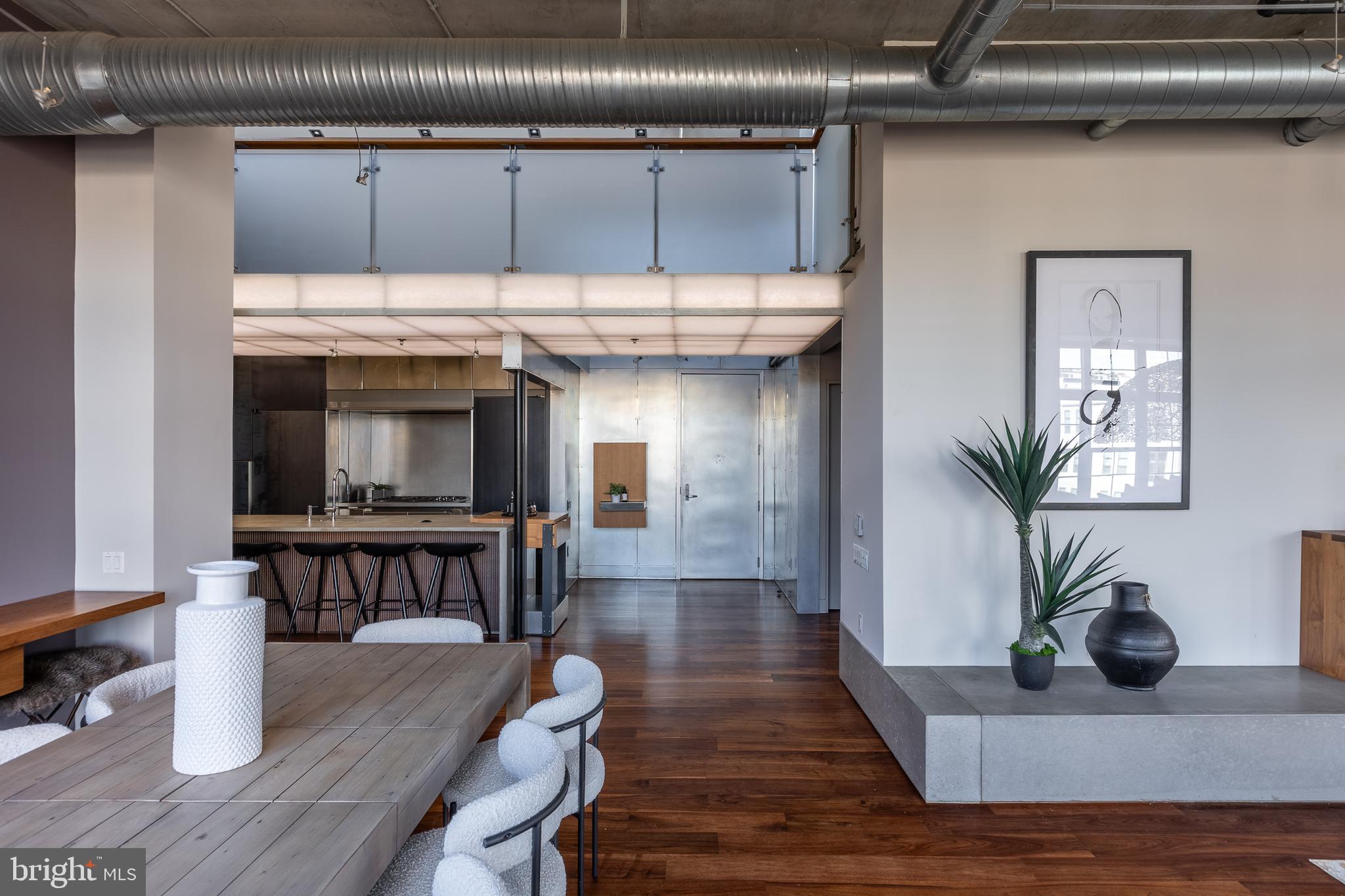 2328 Champlain St NW #416