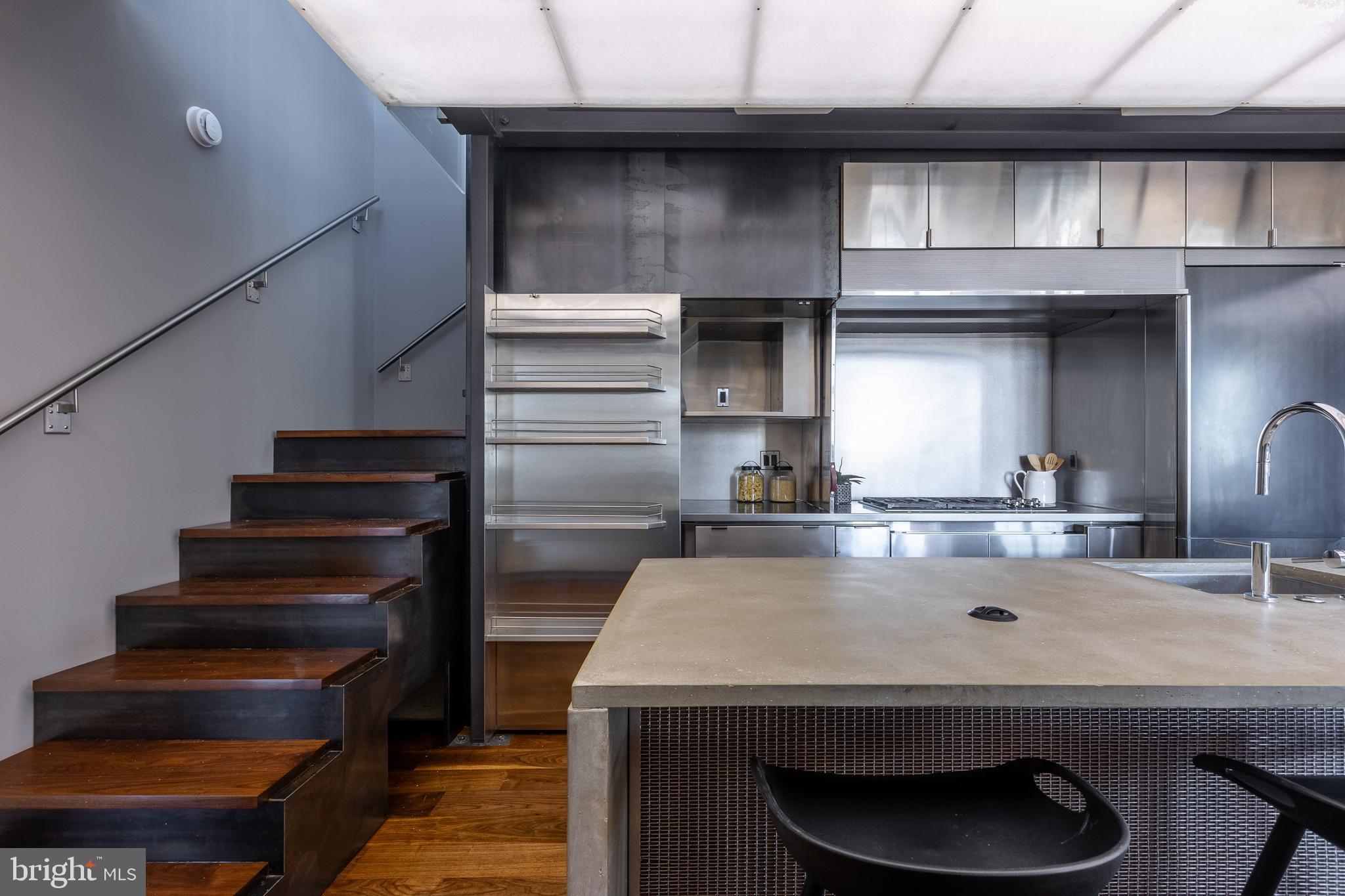 2328 Champlain St NW #416