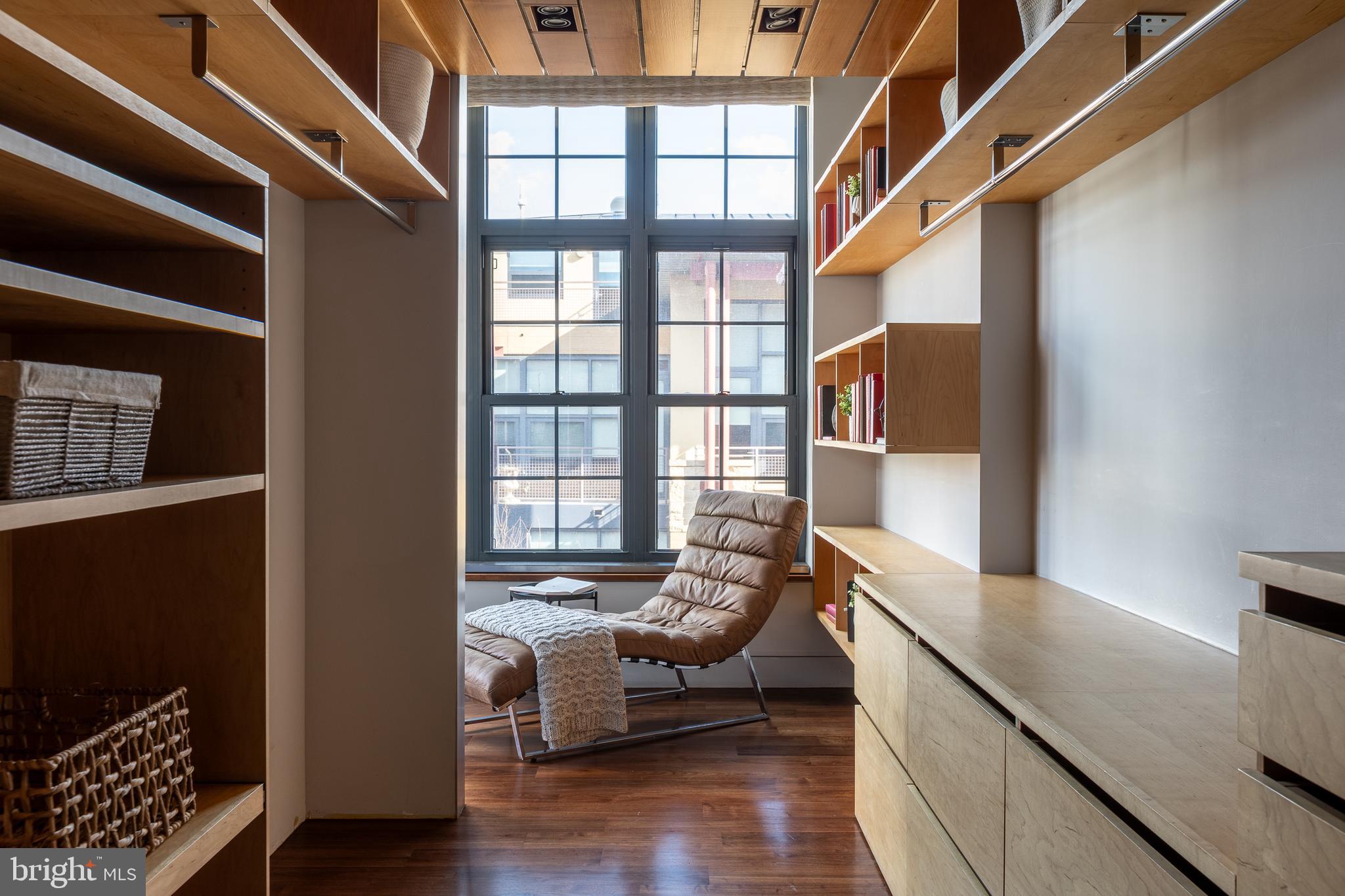 2328 Champlain St NW #416