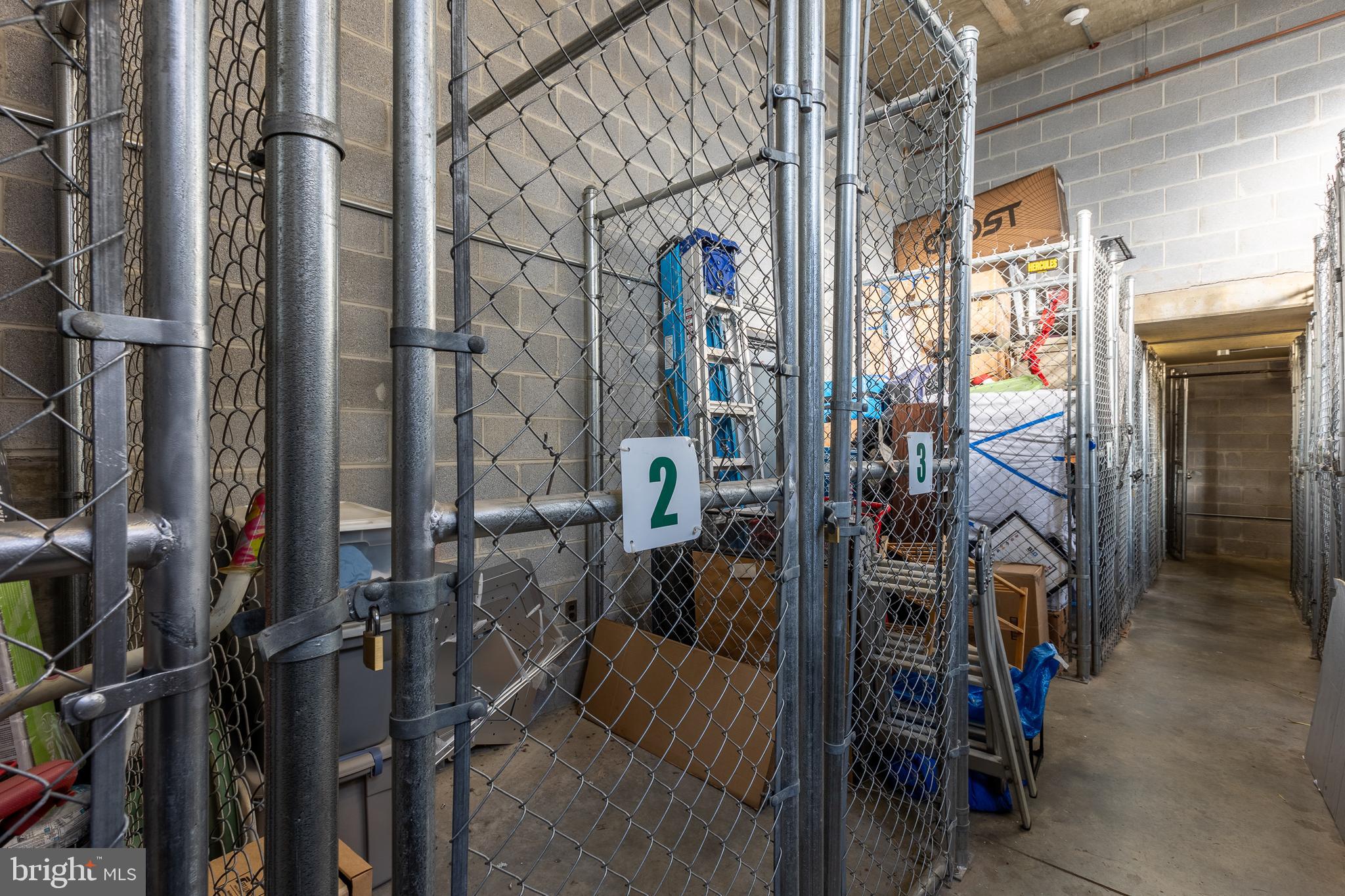 2328 Champlain St NW #416