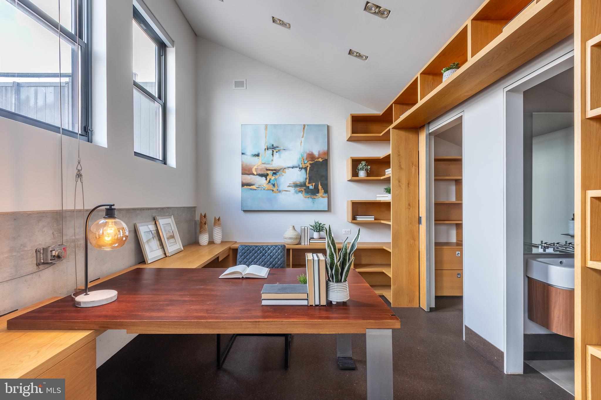 2328 Champlain St NW #416