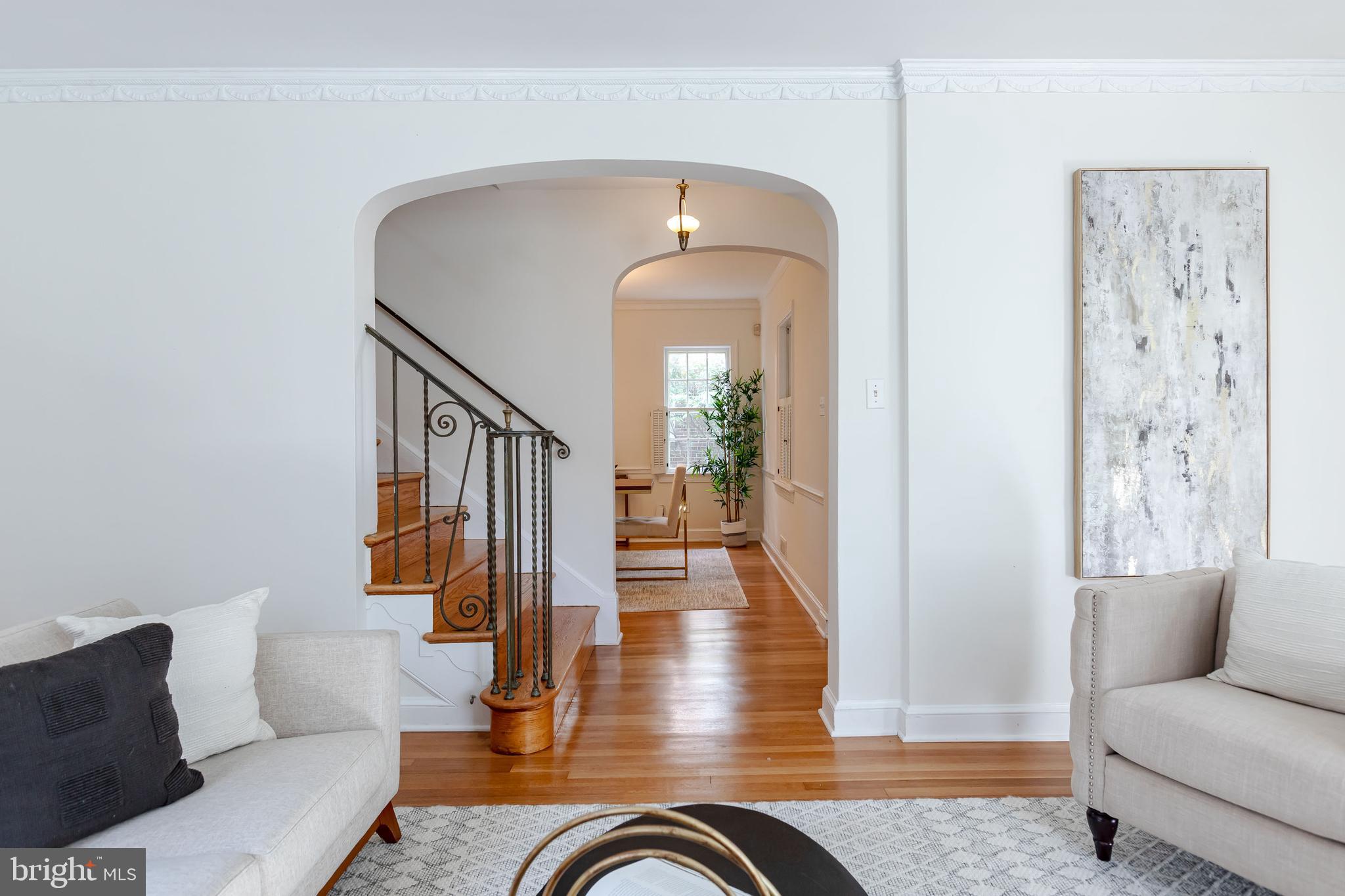 2833 Northampton St NW