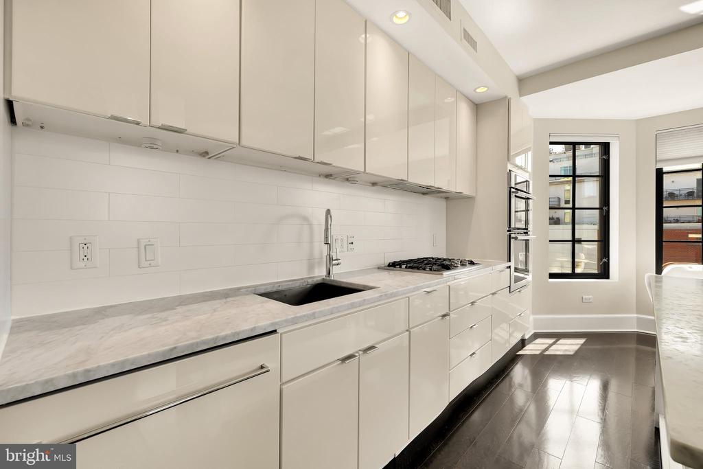 1011 M St NW #602