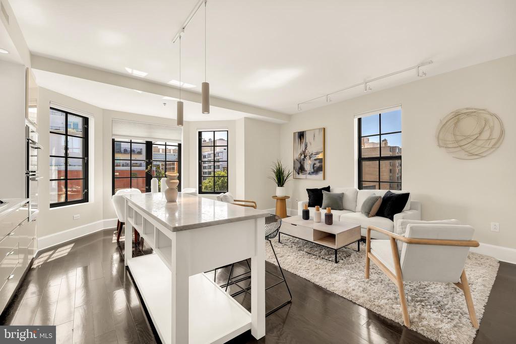 1011 M St NW #602