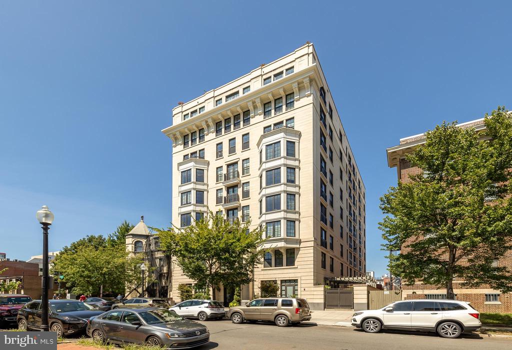 1011 M St NW #602