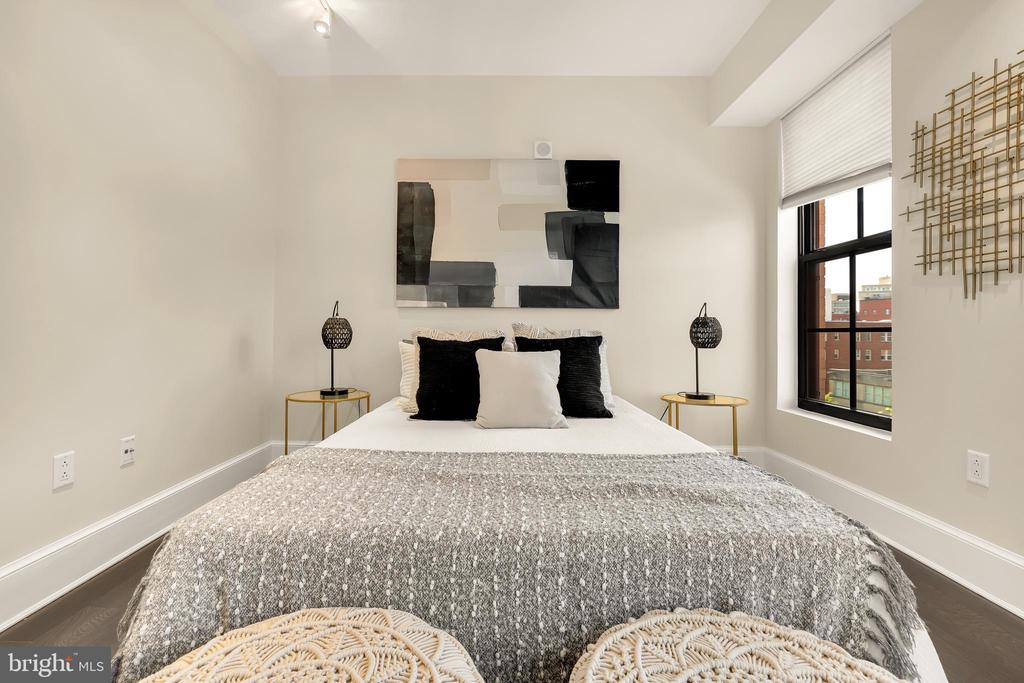1011 M St NW #602