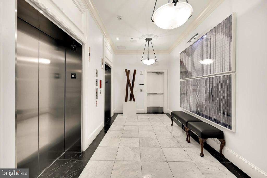 1011 M St NW #602
