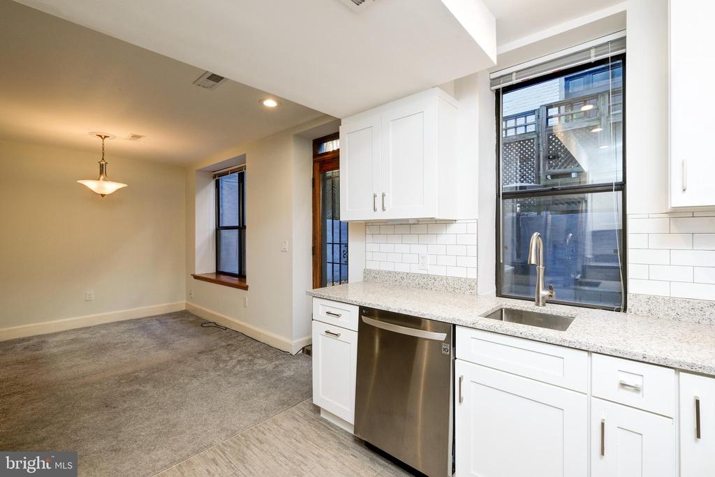 2105 O ST NW #LOWER UNIT