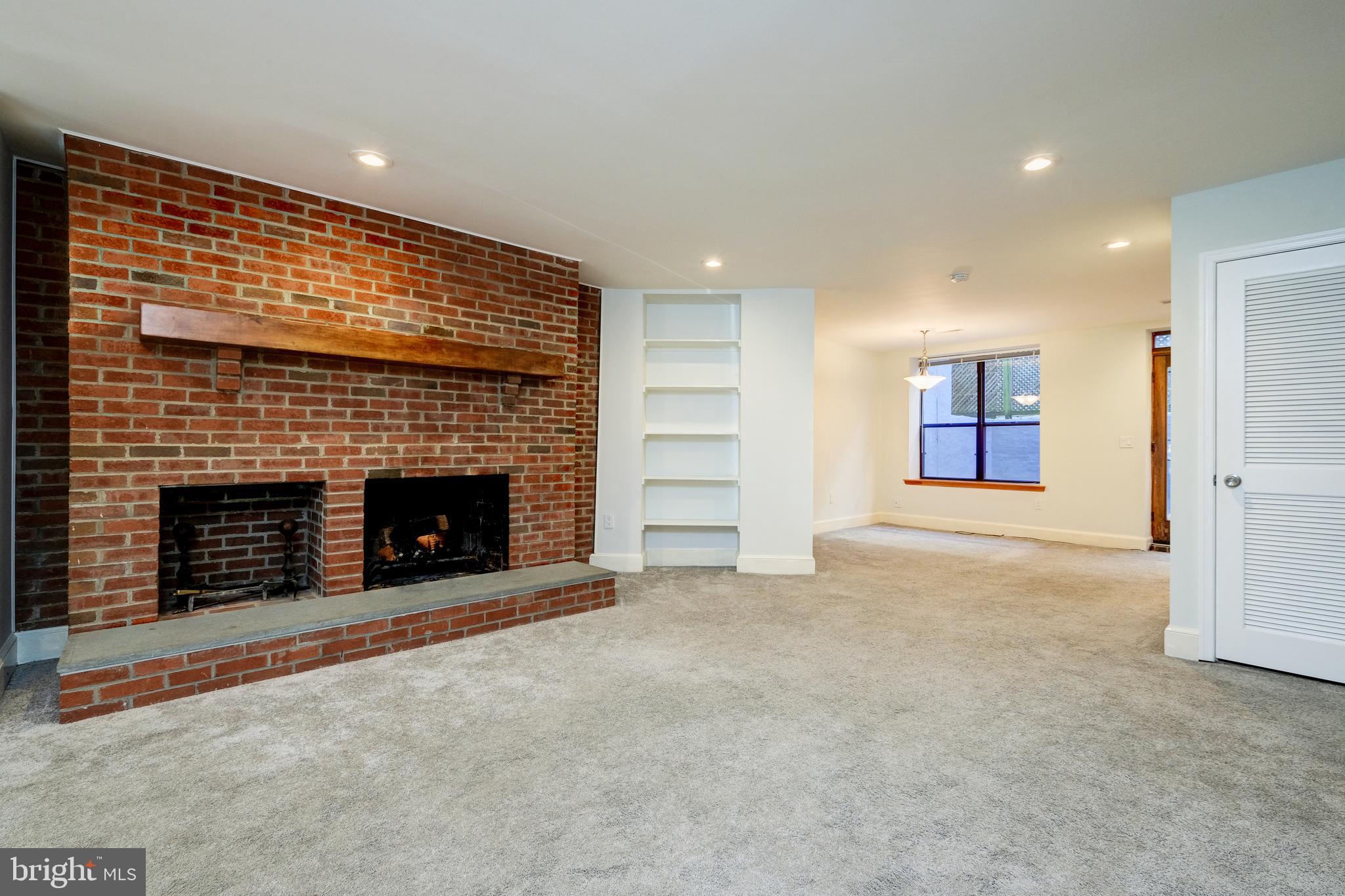 2105 O ST NW #LOWER UNIT