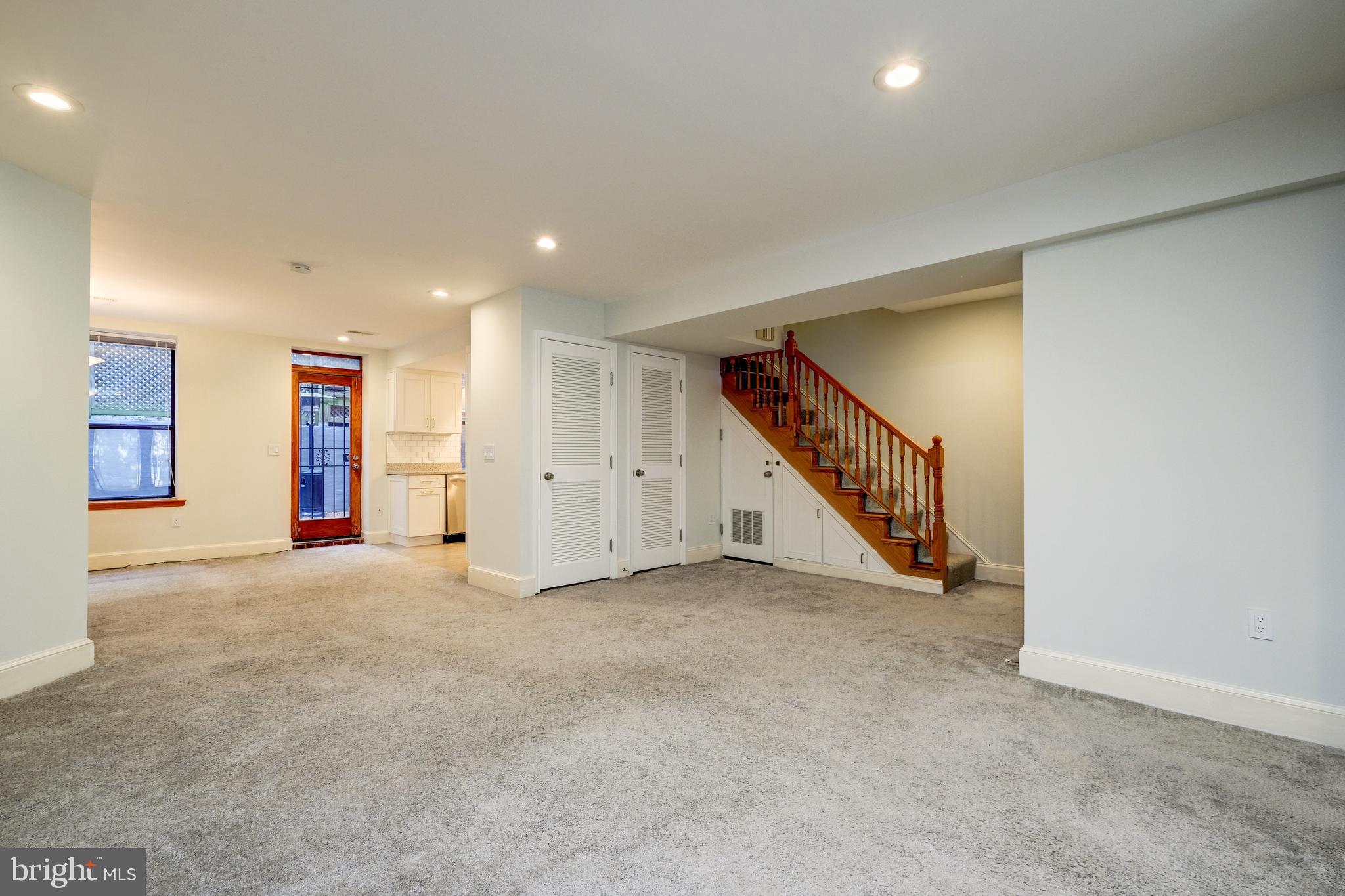 2105 O ST NW #LOWER UNIT