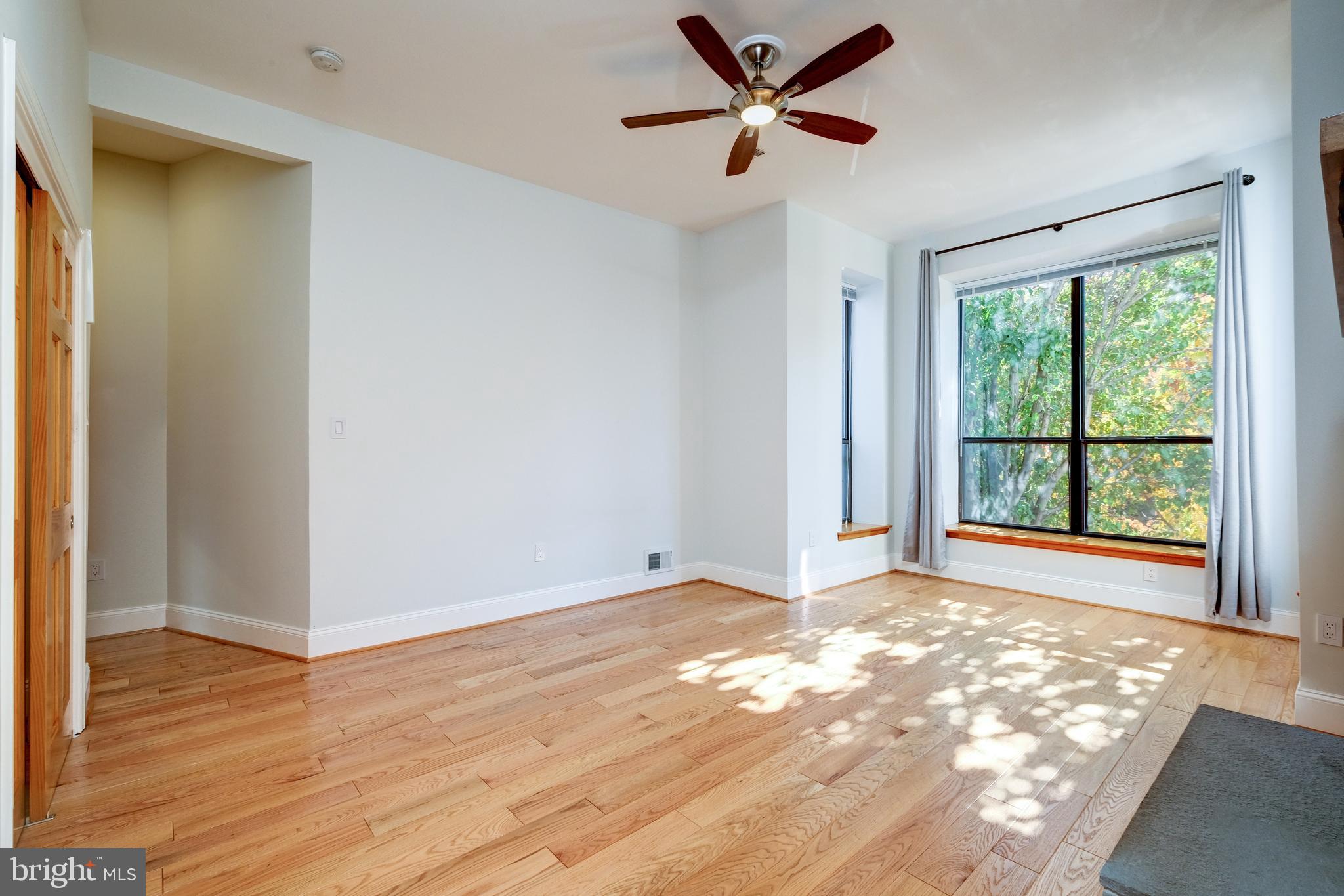 2105 O ST NW #LOWER UNIT