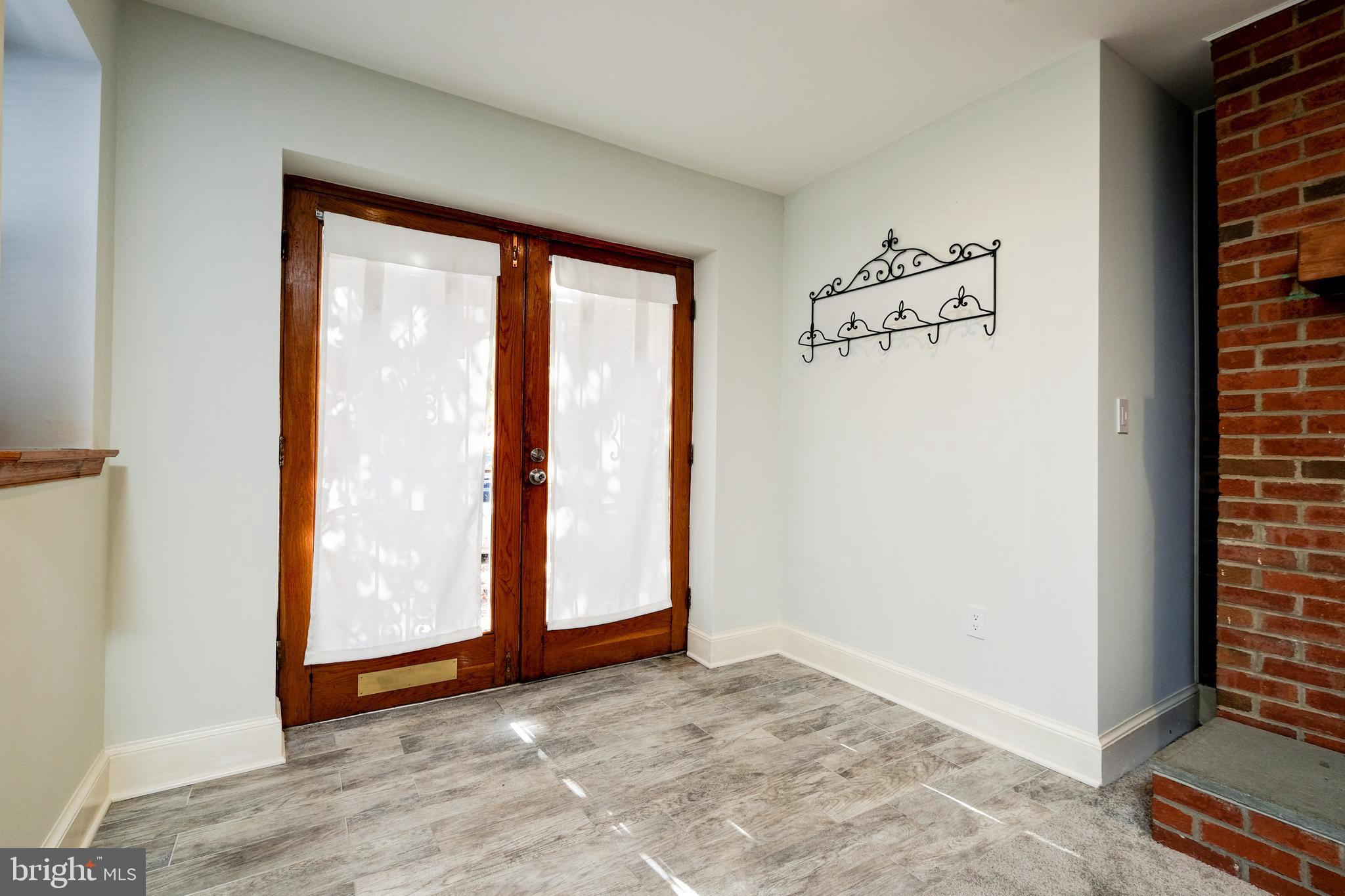 2105 O ST NW #LOWER UNIT