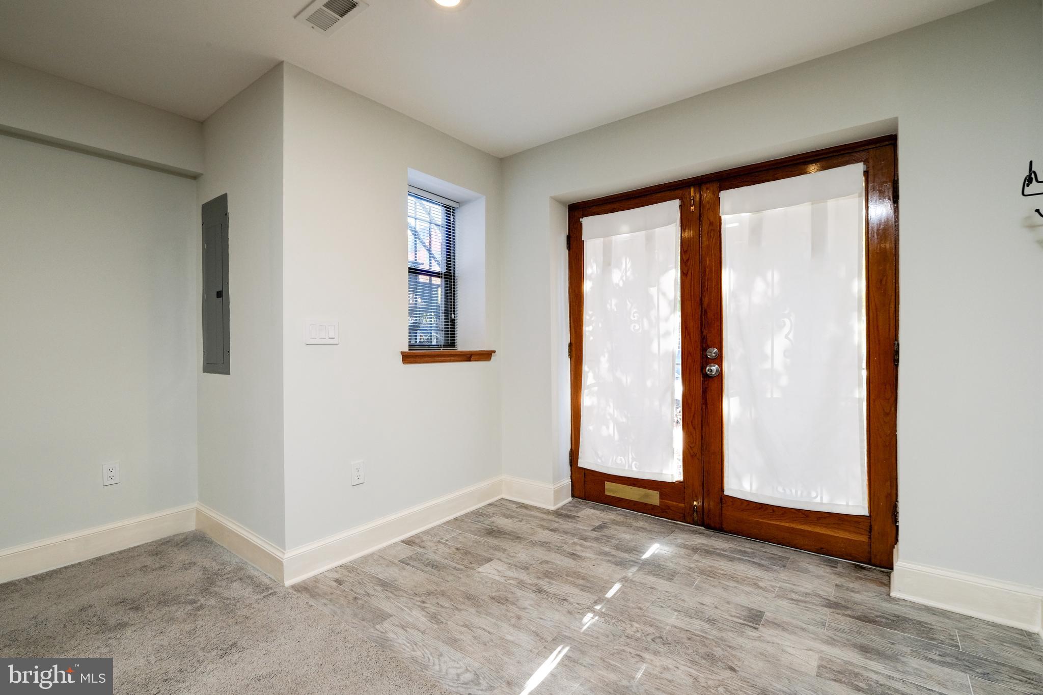 2105 O ST NW #LOWER UNIT