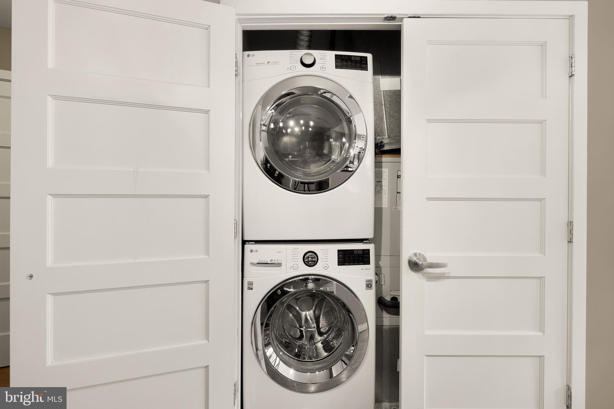 2120 Vermont Ave NW #422