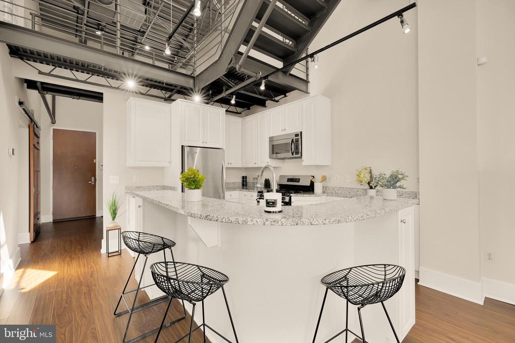 2328 Champlain St NW #406