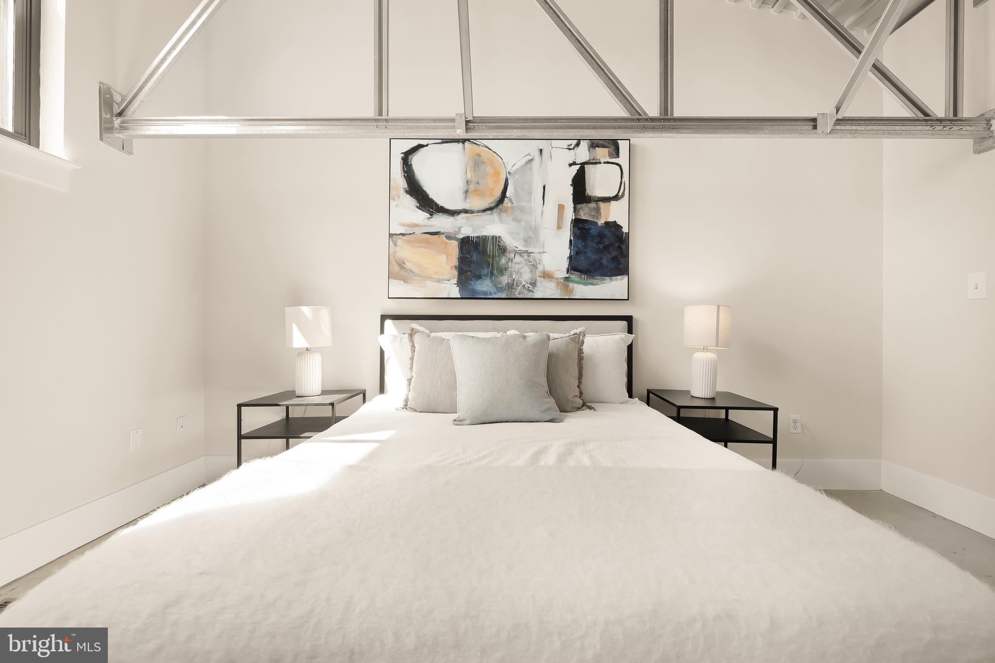 2328 Champlain St NW #406