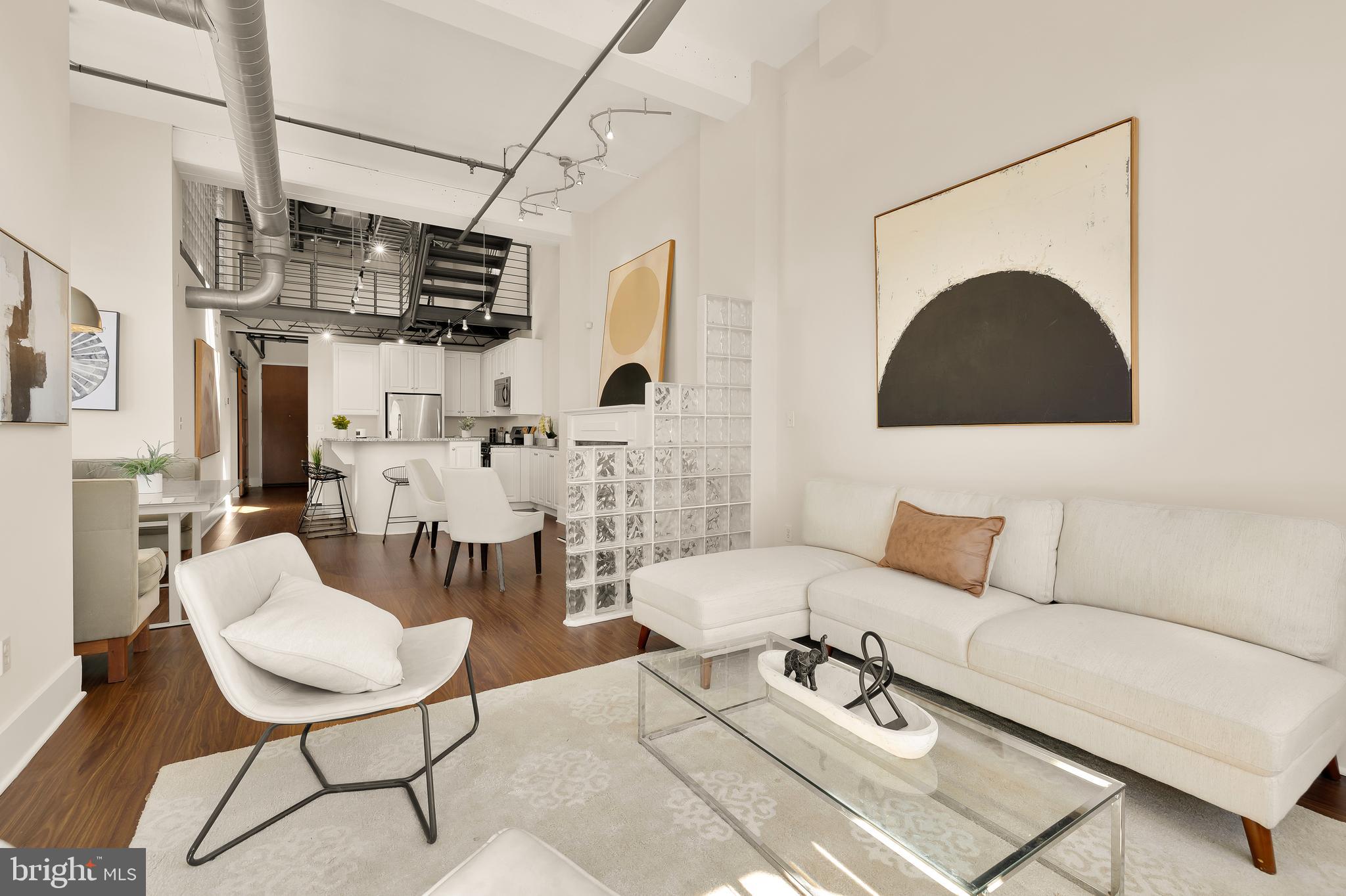 2328 Champlain St NW #406