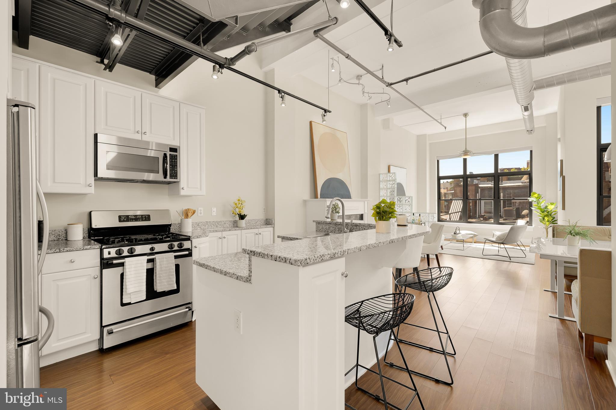 2328 Champlain St NW #406